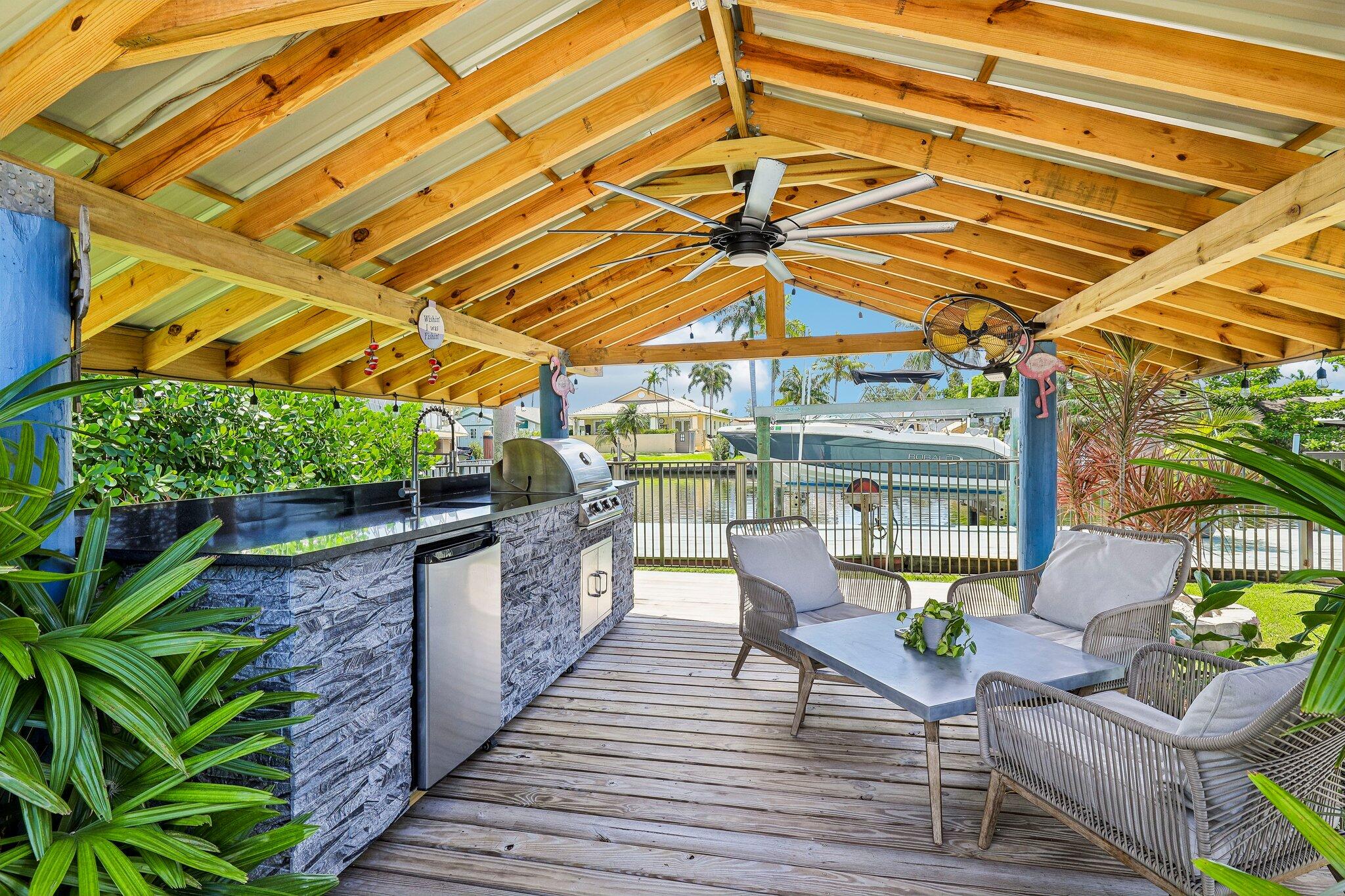 DAVIS ISLES - Residential