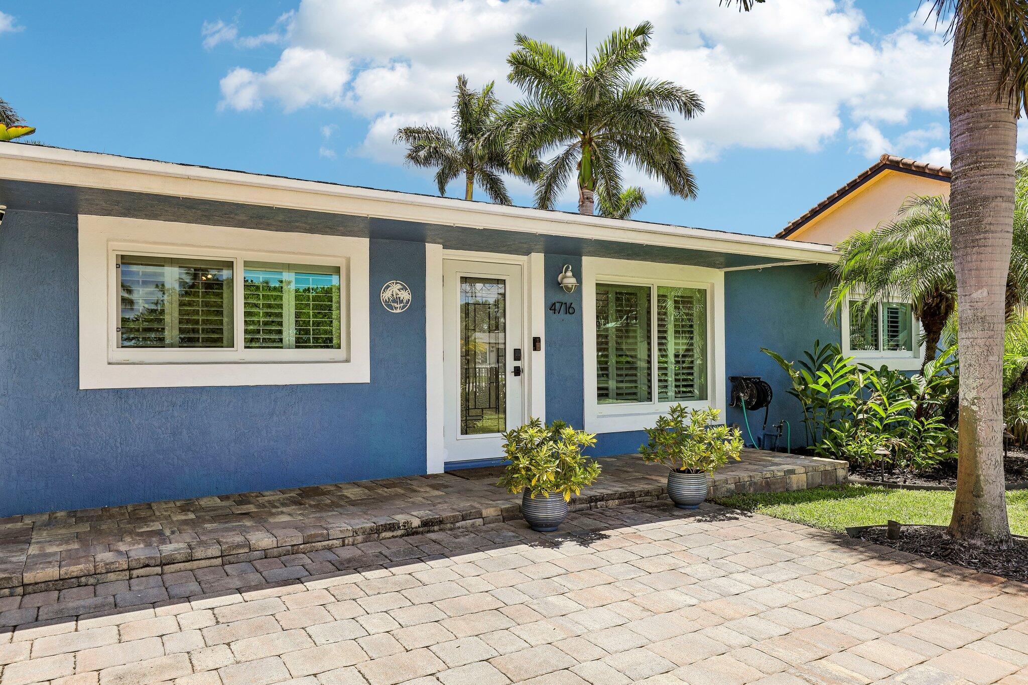 DAVIS ISLES - Residential