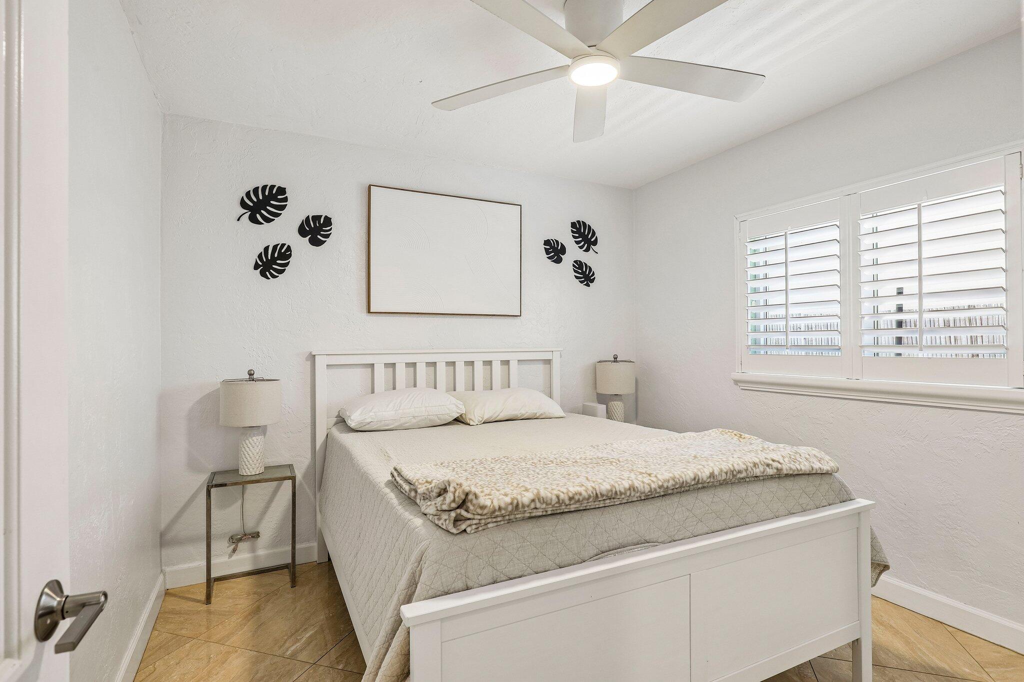 DAVIS ISLES - Residential