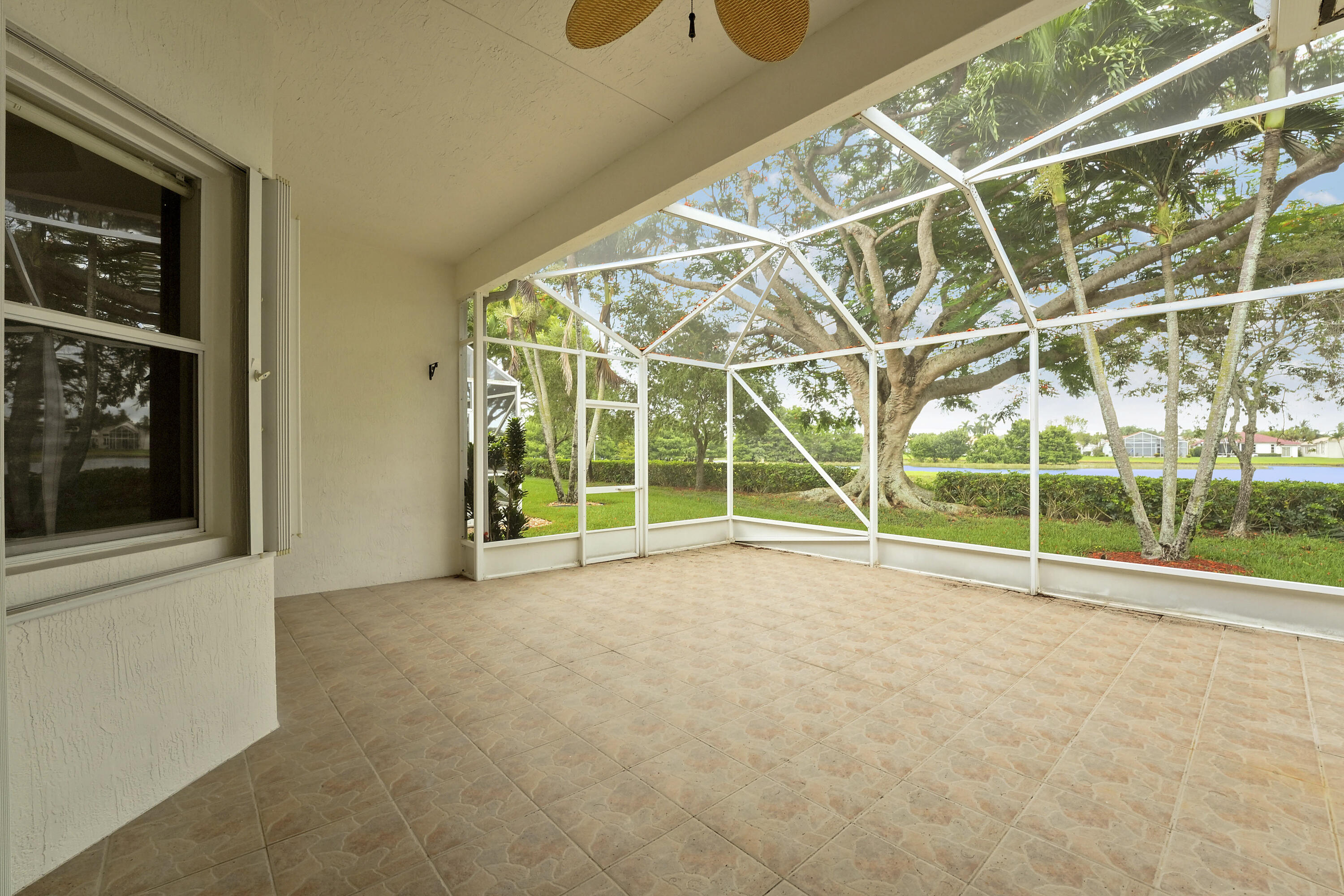 BELLAGGIO, TOWNE PARK - Residential