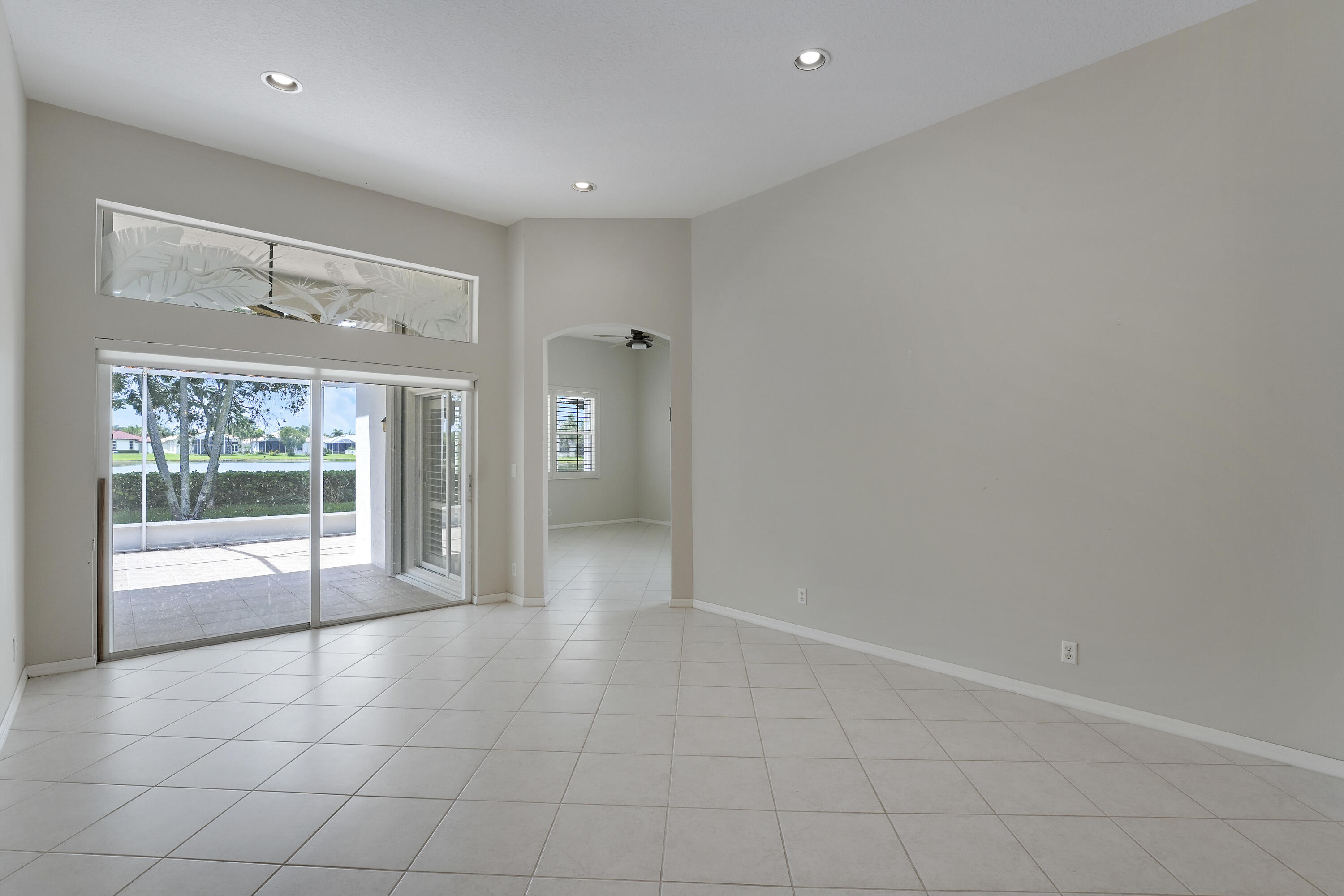 BELLAGGIO, TOWNE PARK - Residential