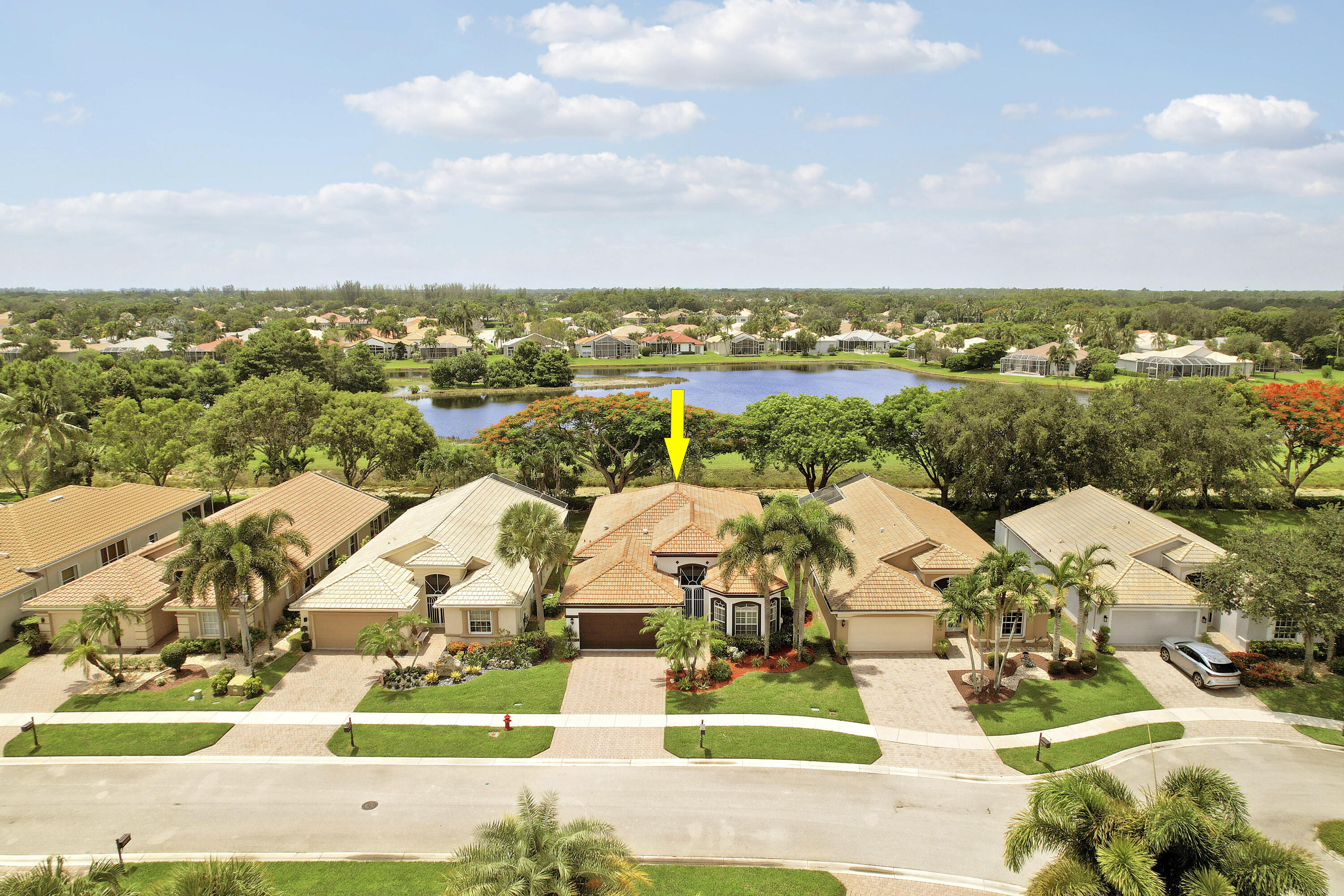 BELLAGGIO, TOWNE PARK - Residential