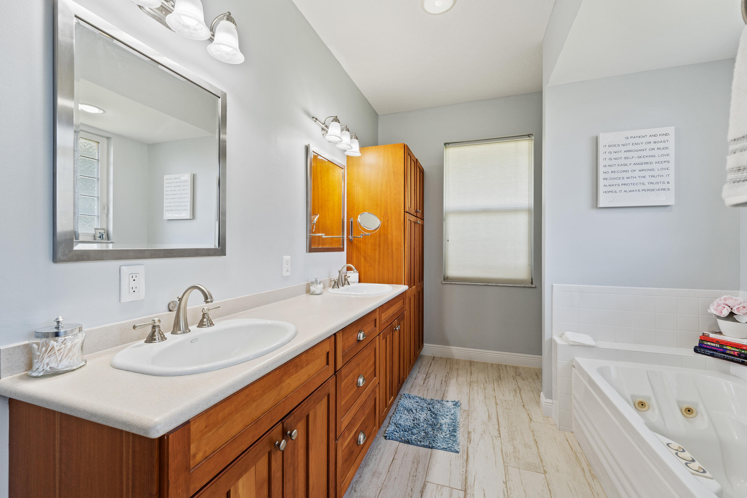 REPLAT OF SAN SEBASTIAN SPRINGS SUBDIVISION - Residential
