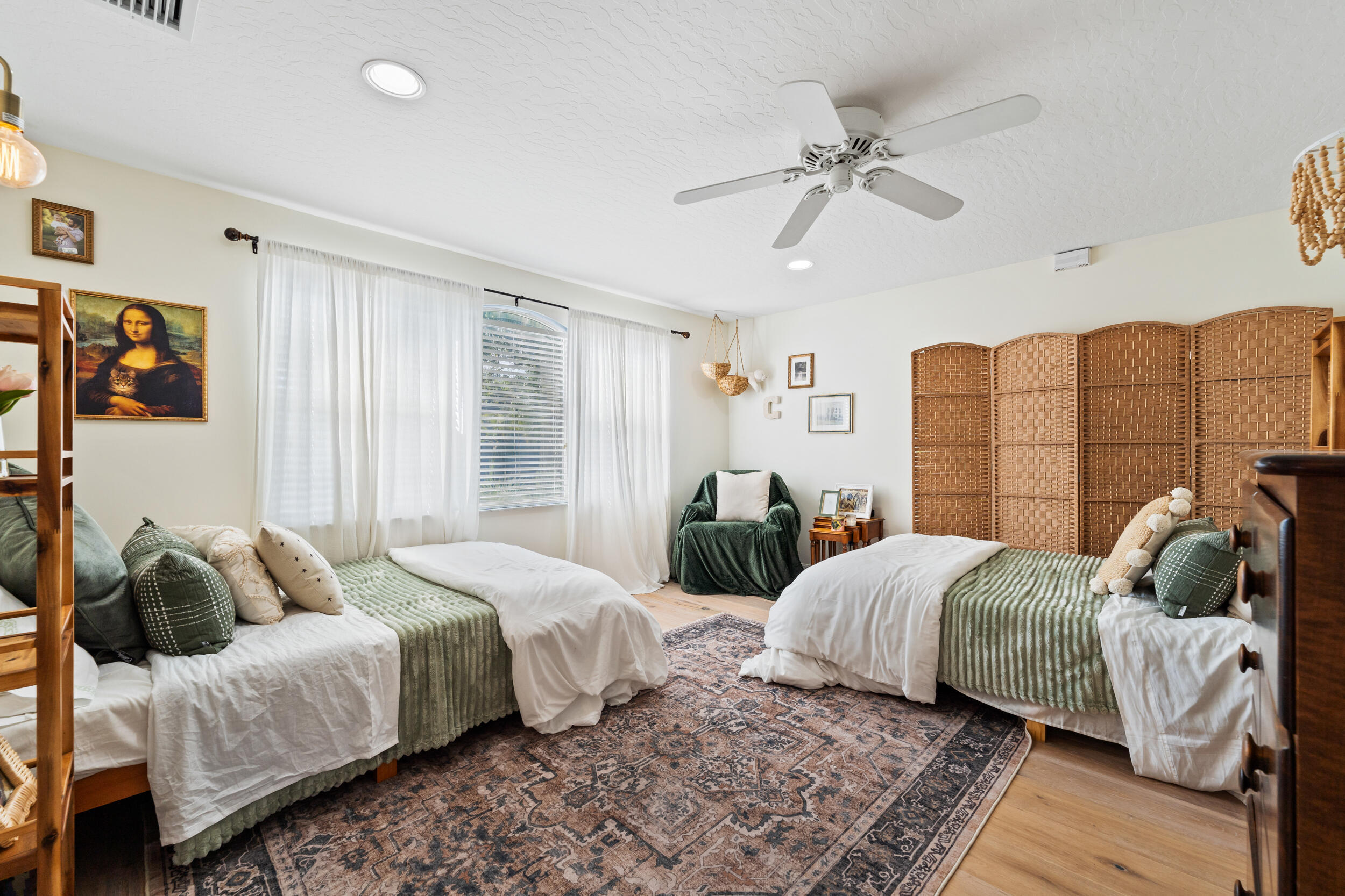 REPLAT OF SAN SEBASTIAN SPRINGS SUBDIVISION - Residential
