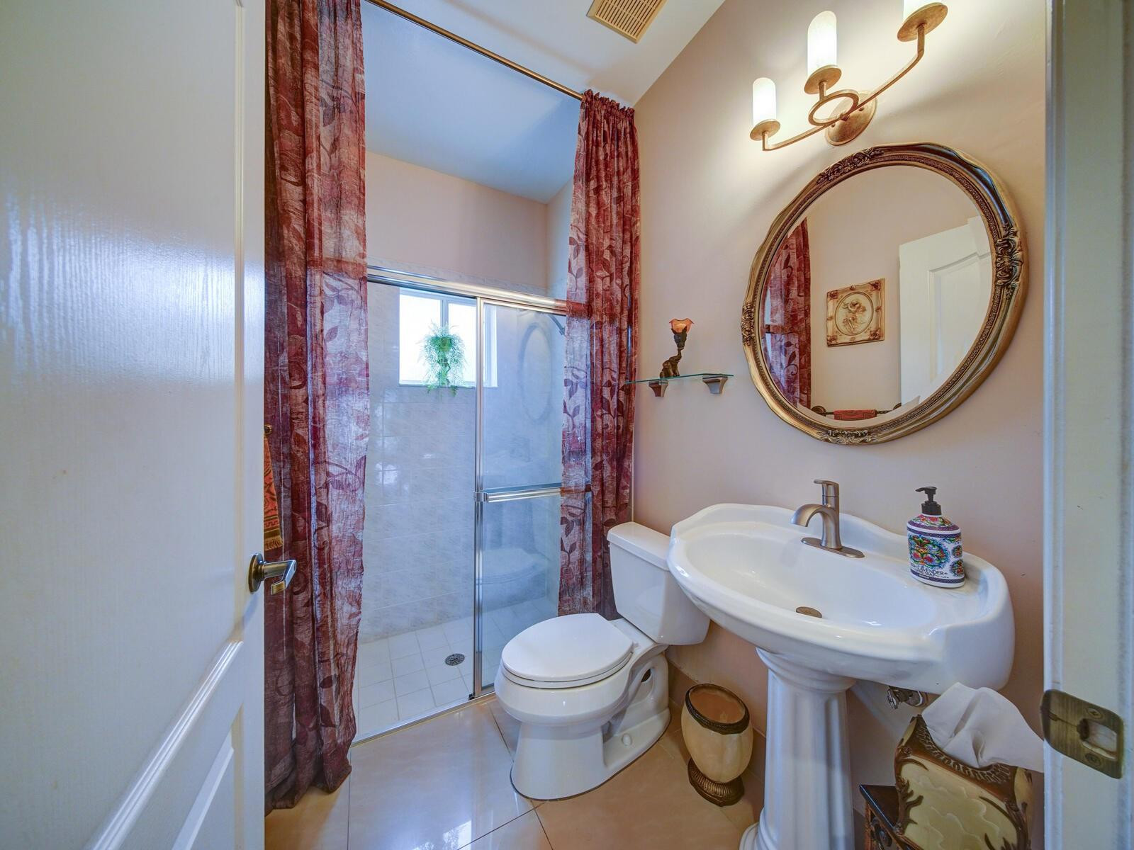 SAWGRASS VILLAGE - Residential