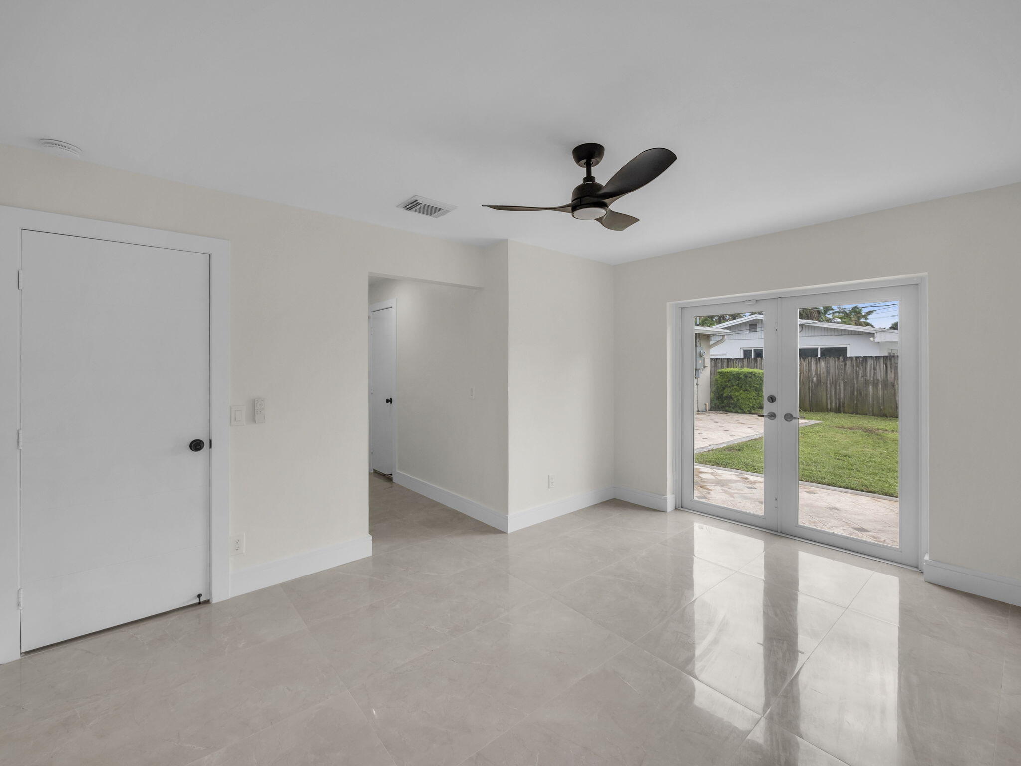 HIGHLAND LAKES SEC 3 - Residential