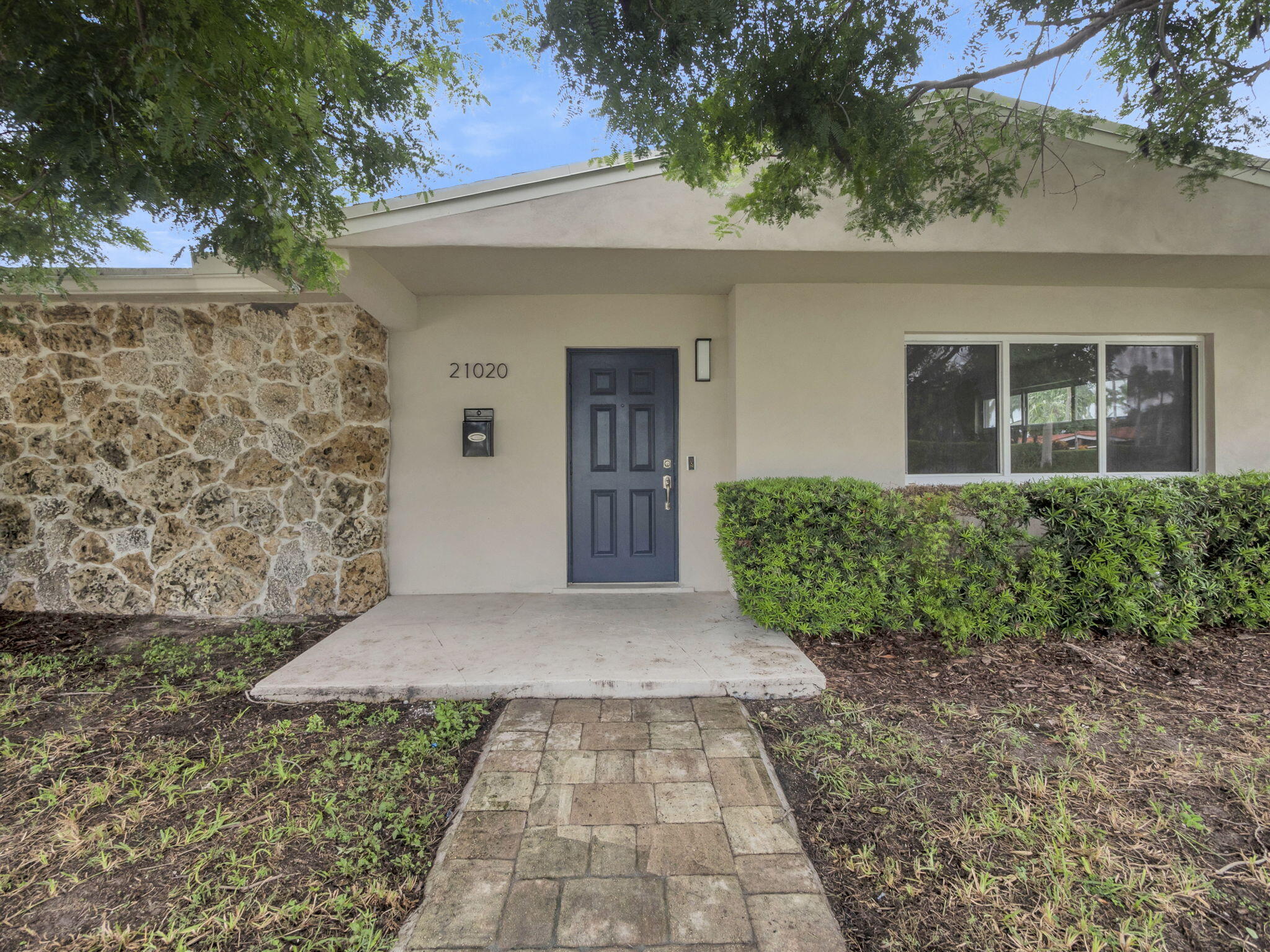 Beautiful fully renovated modern home located in the highly desirable Highland Lakes neighborhood of North Miami Beach. Renovated with permits and featuring high-quality finishes, this home offers a bright open layout and stylish contemporary design throughout. Spacious living areas are perfect for both everyday living and entertaining. Situated in a quiet family-friendly community known for excellent schools and many synagogues nearby. Prime location just minutes from Aventura Mall, shopping, dining, parks, and major highways including I-95 for easy access to Miami and Fort Lauderdale. Move-in ready and a great opportunity to own in one of the area's most sought-after neighborhoods. Seller Motivated!