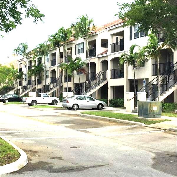 EL-AD POINCIANA CONDO - Residential Lease