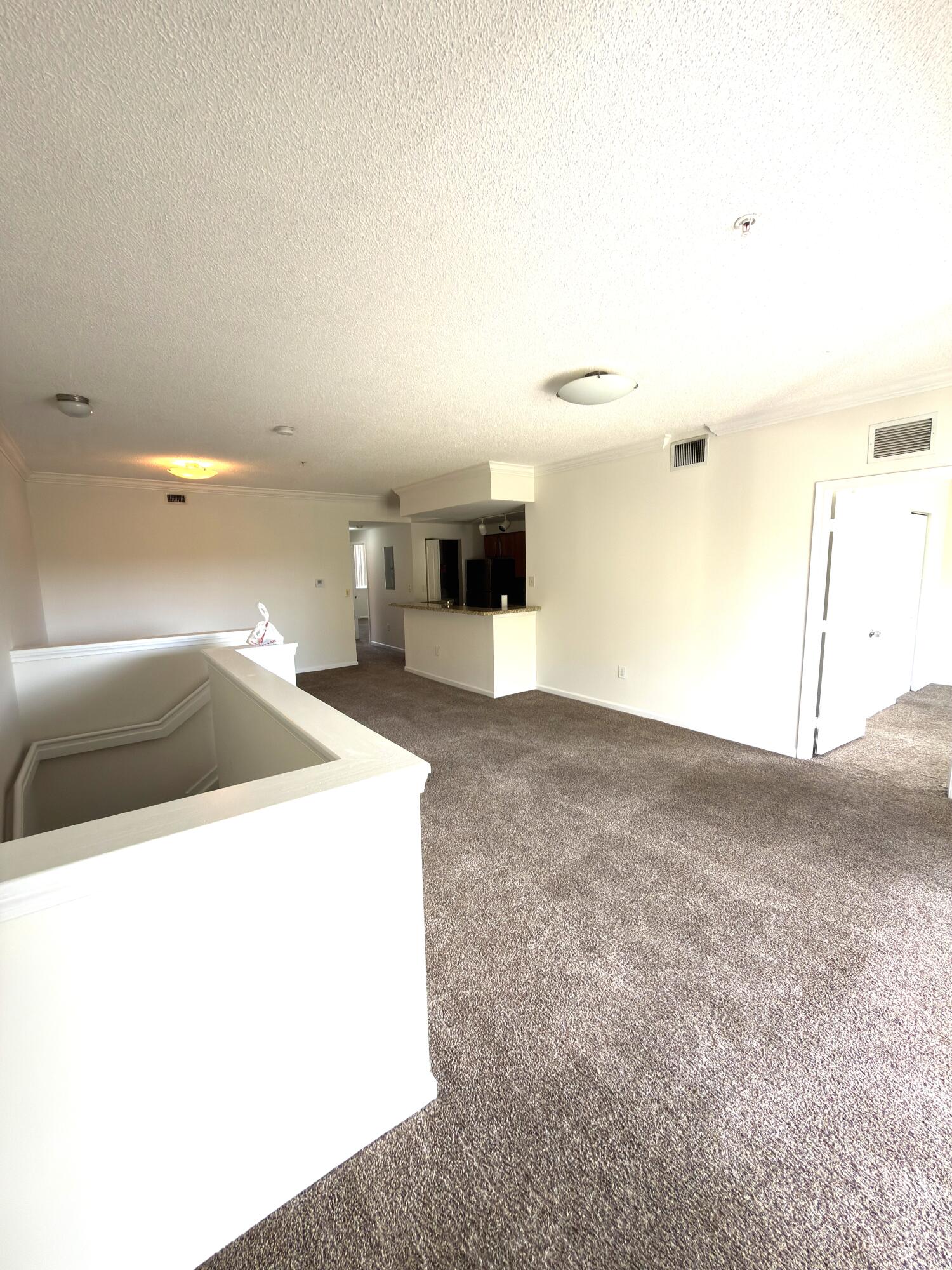 EL-AD POINCIANA CONDO - Residential Lease