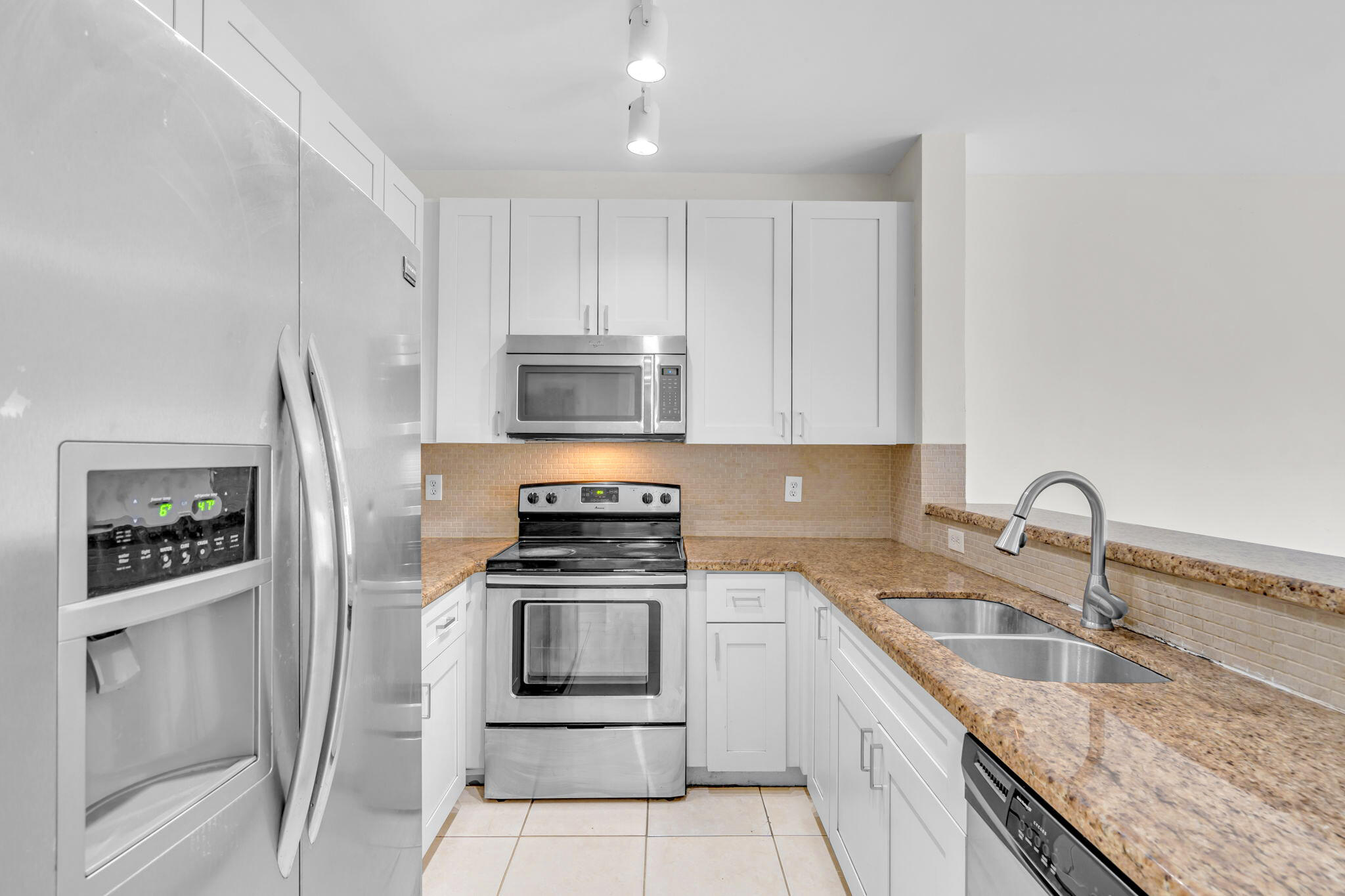 SAVANNAH PLAT 3 - Residential