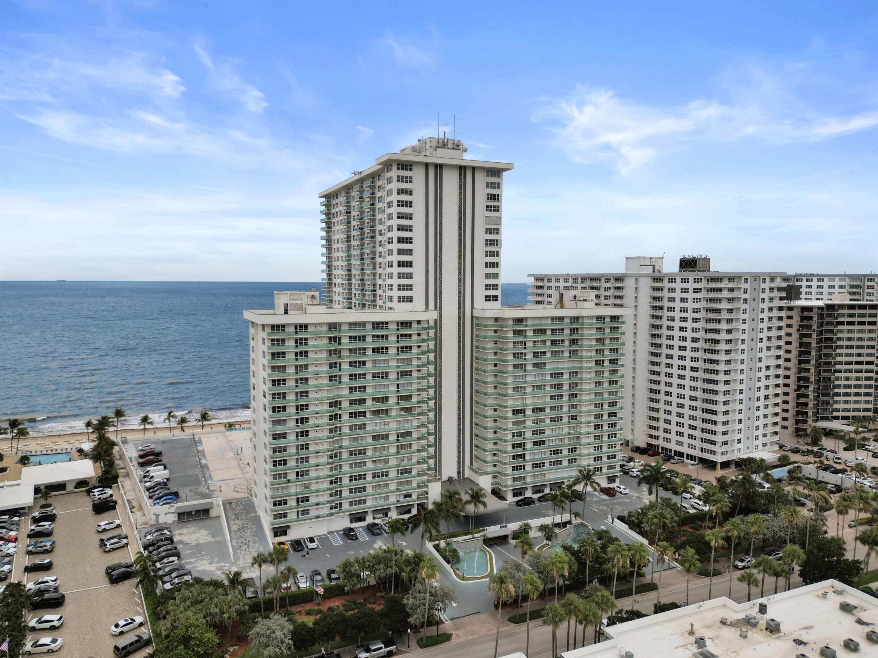 PLAYA DEL MAR CONDO - Residential