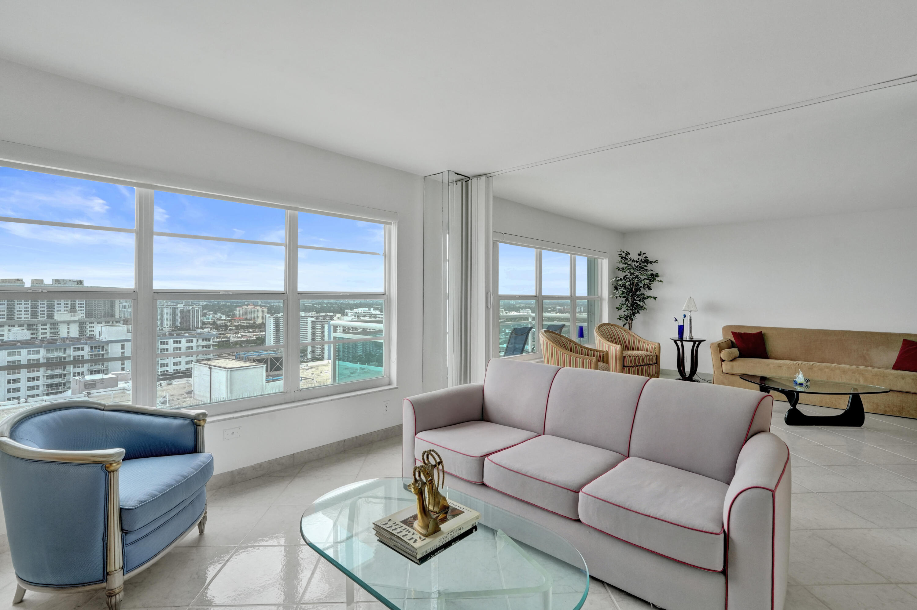 PLAYA DEL MAR CONDO - Residential