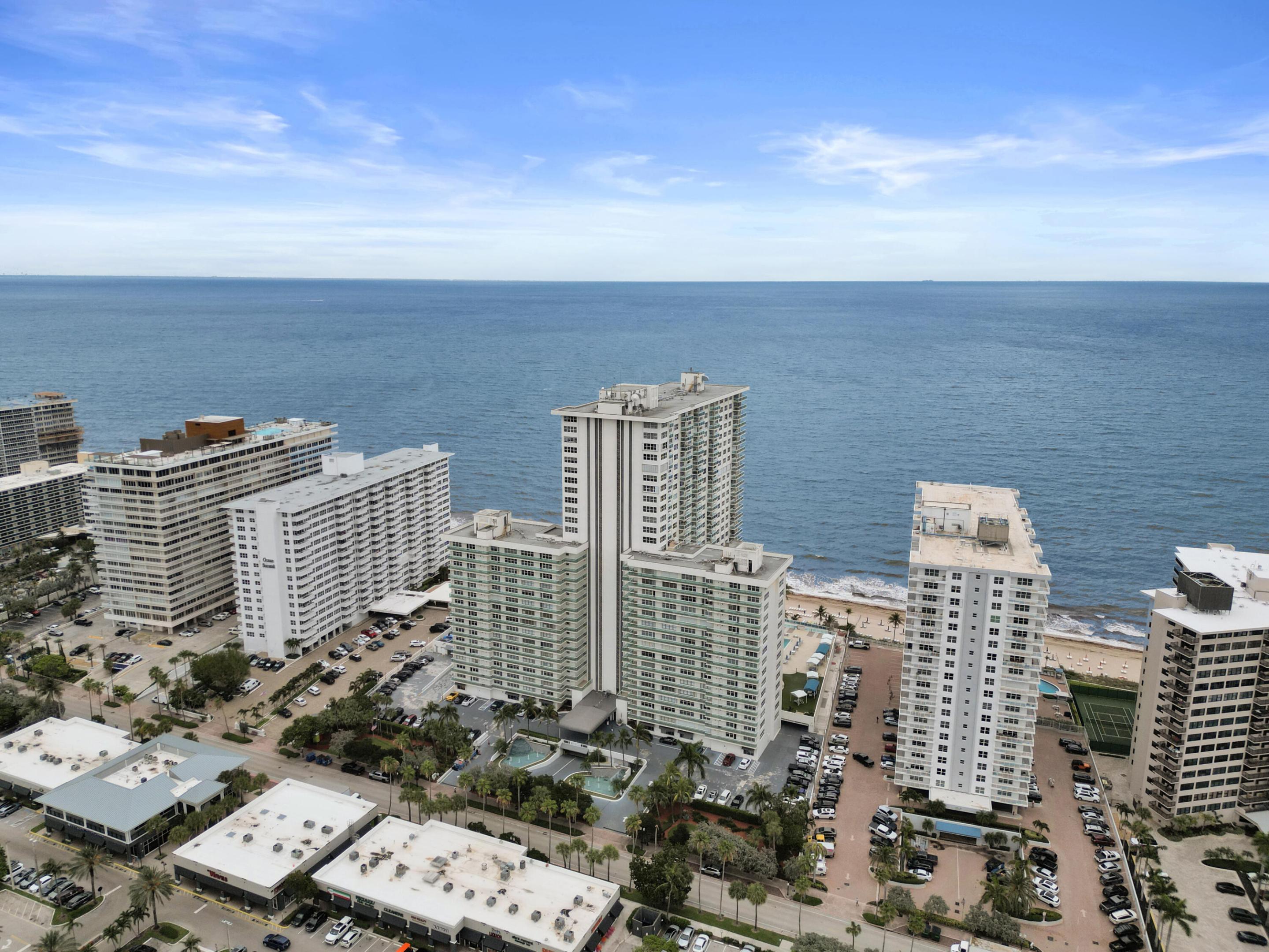 PLAYA DEL MAR CONDO - Residential