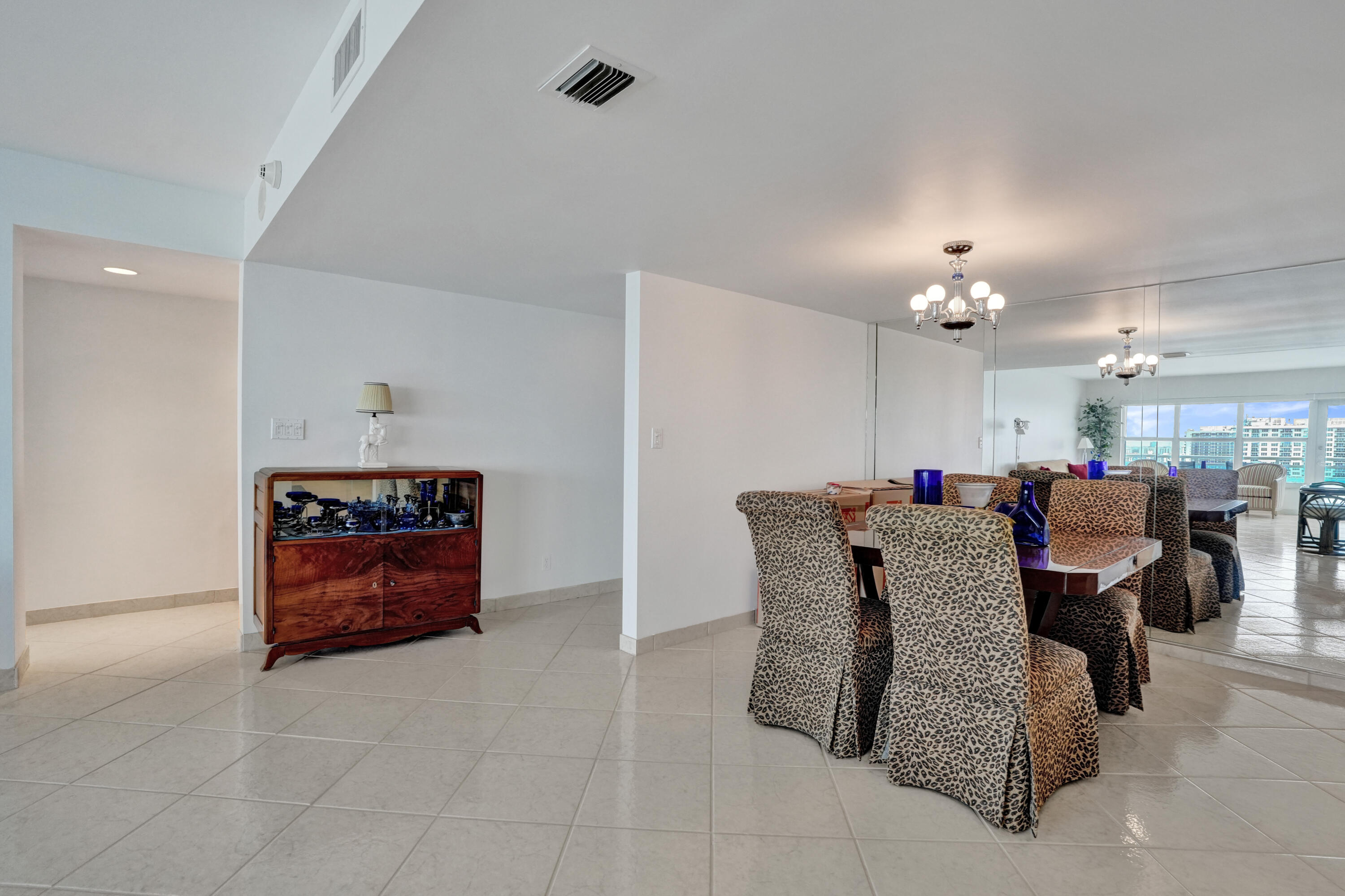 PLAYA DEL MAR CONDO - Residential