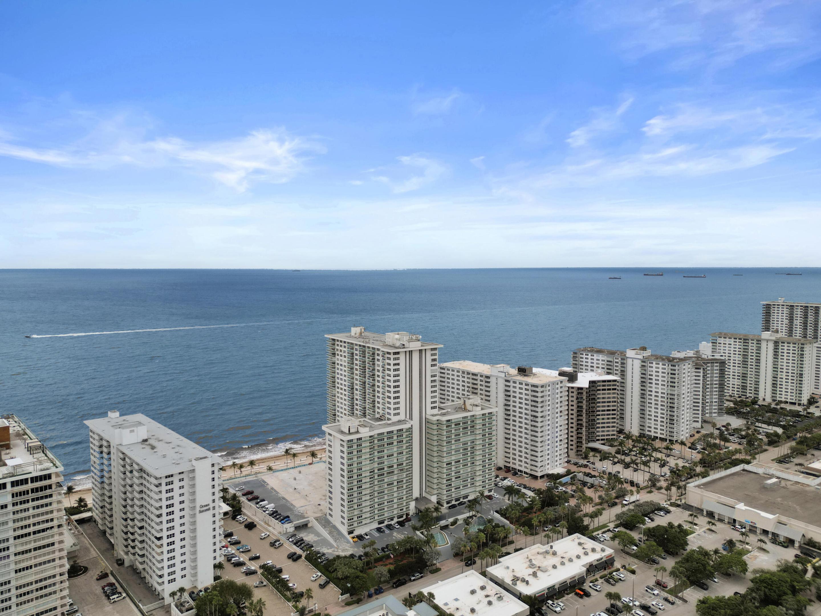 PLAYA DEL MAR CONDO - Residential