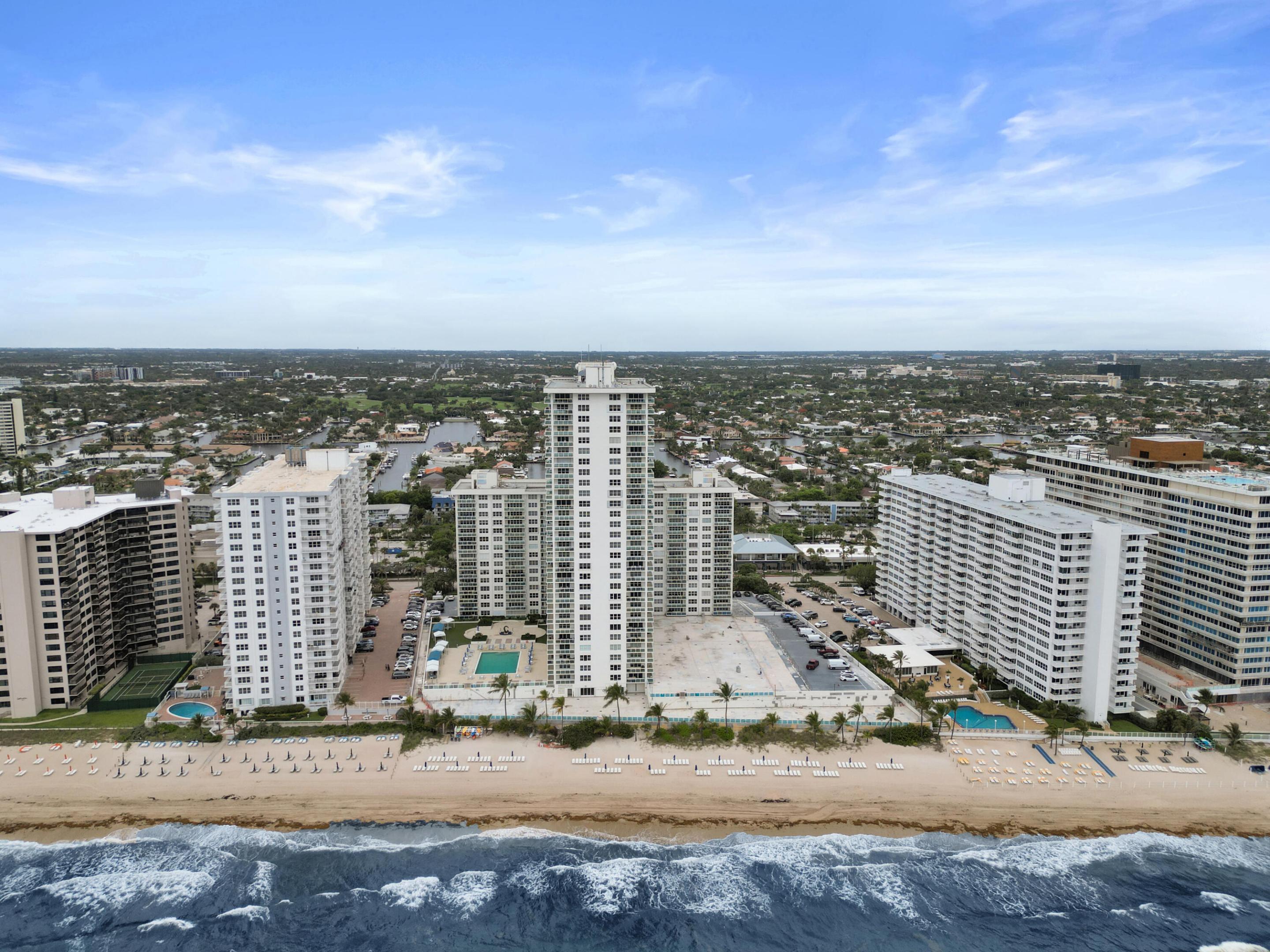 PLAYA DEL MAR CONDO - Residential