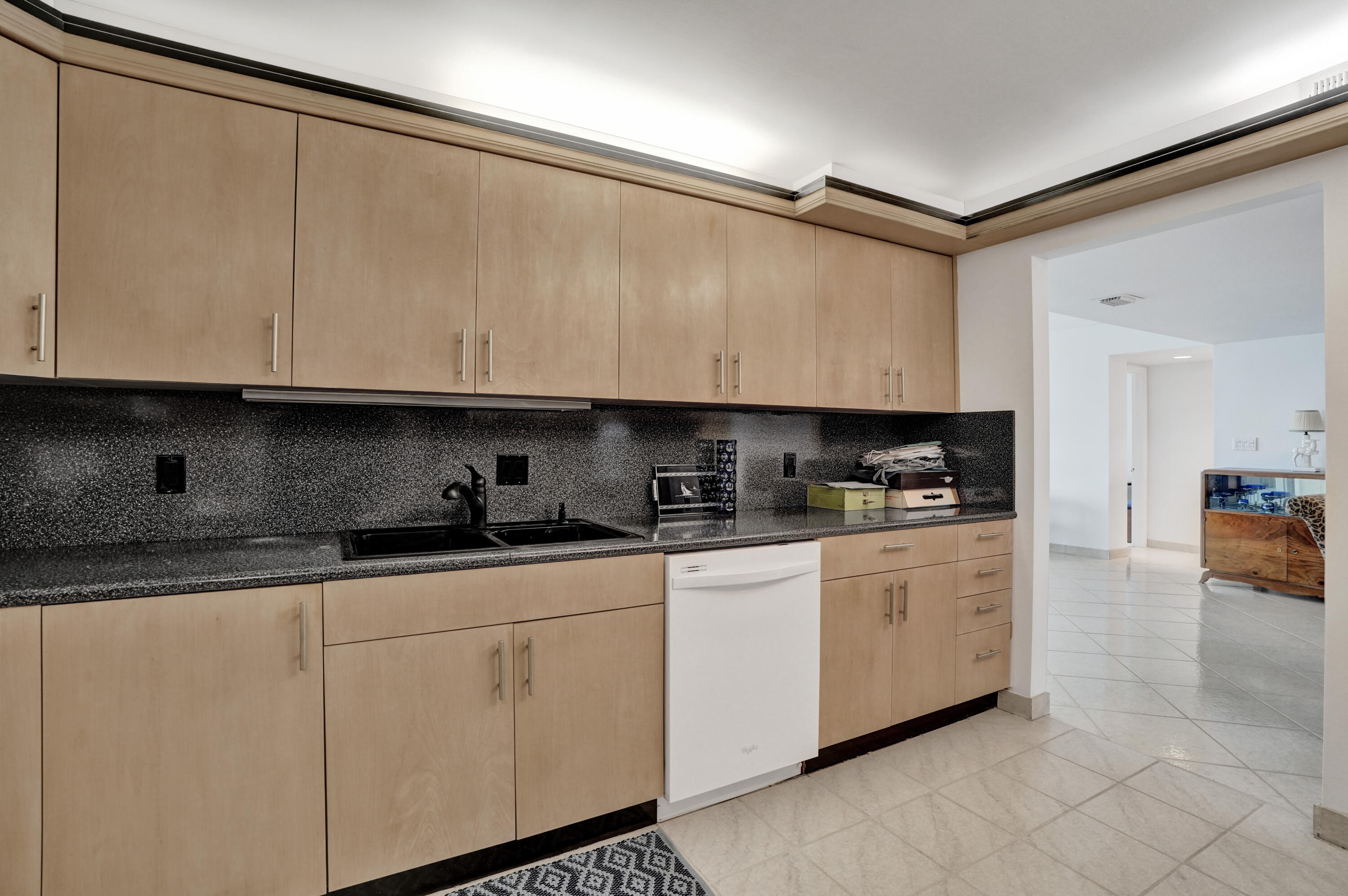 PLAYA DEL MAR CONDO - Residential