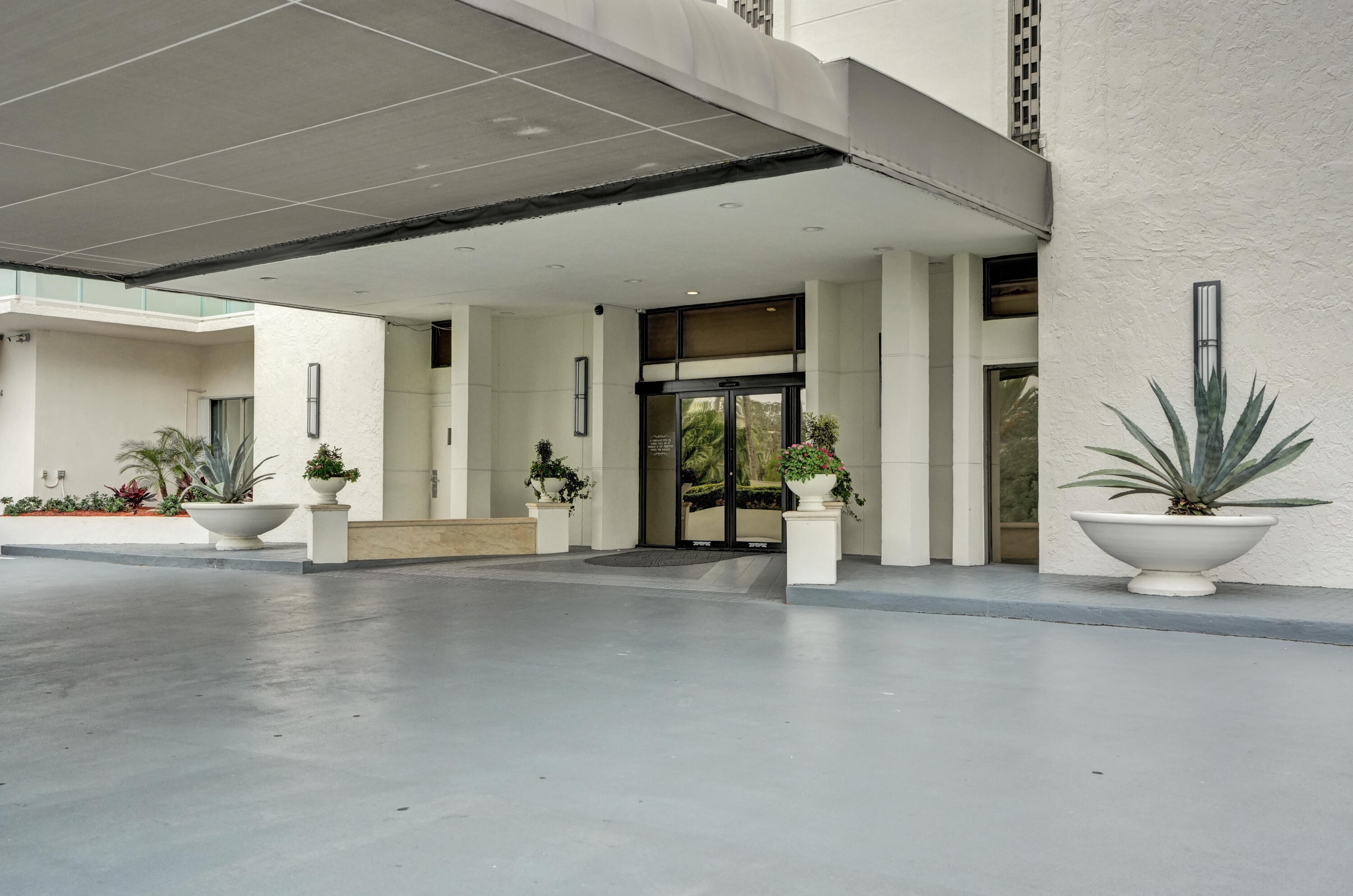 PLAYA DEL MAR CONDO - Residential