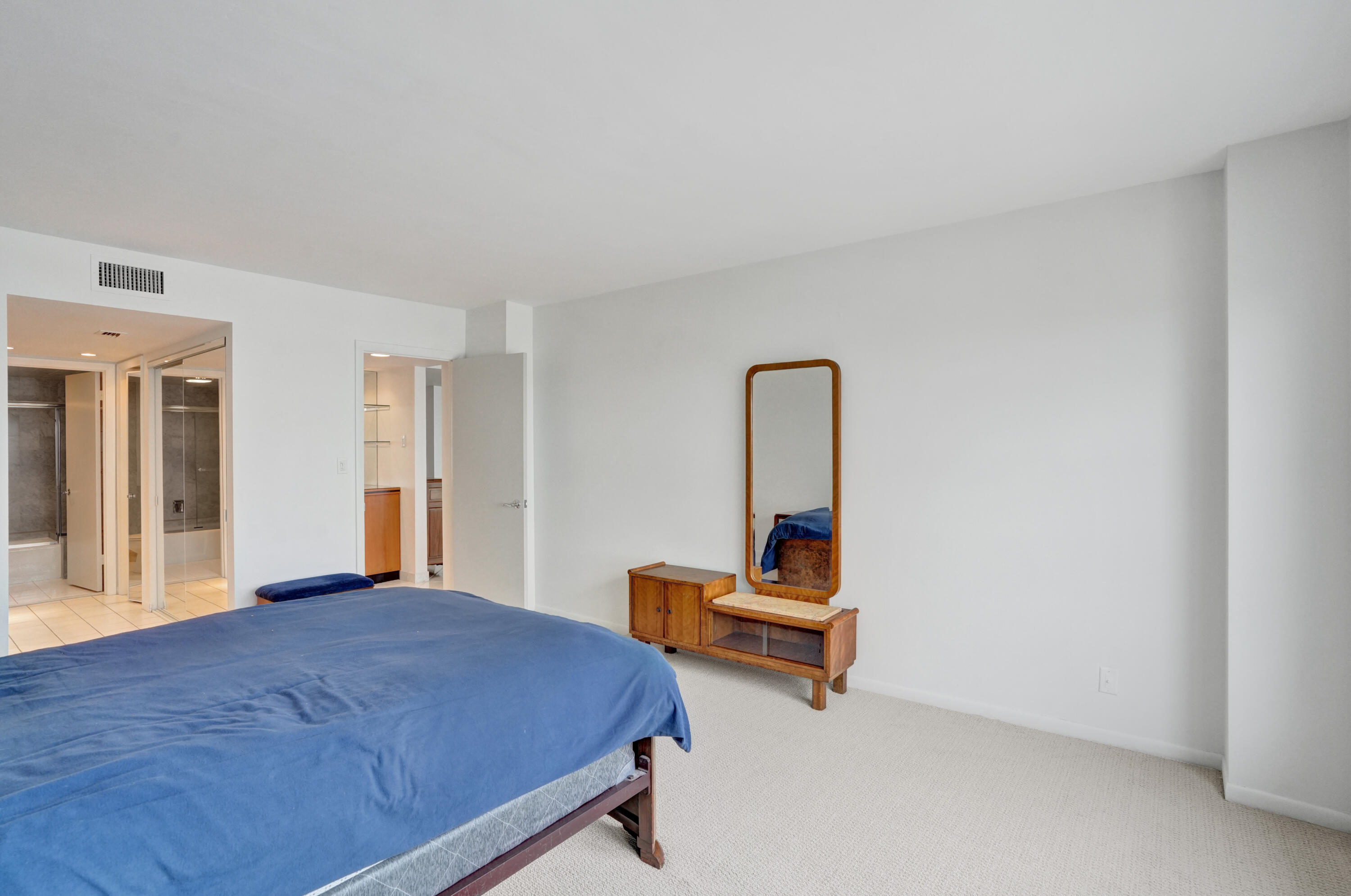 PLAYA DEL MAR CONDO - Residential