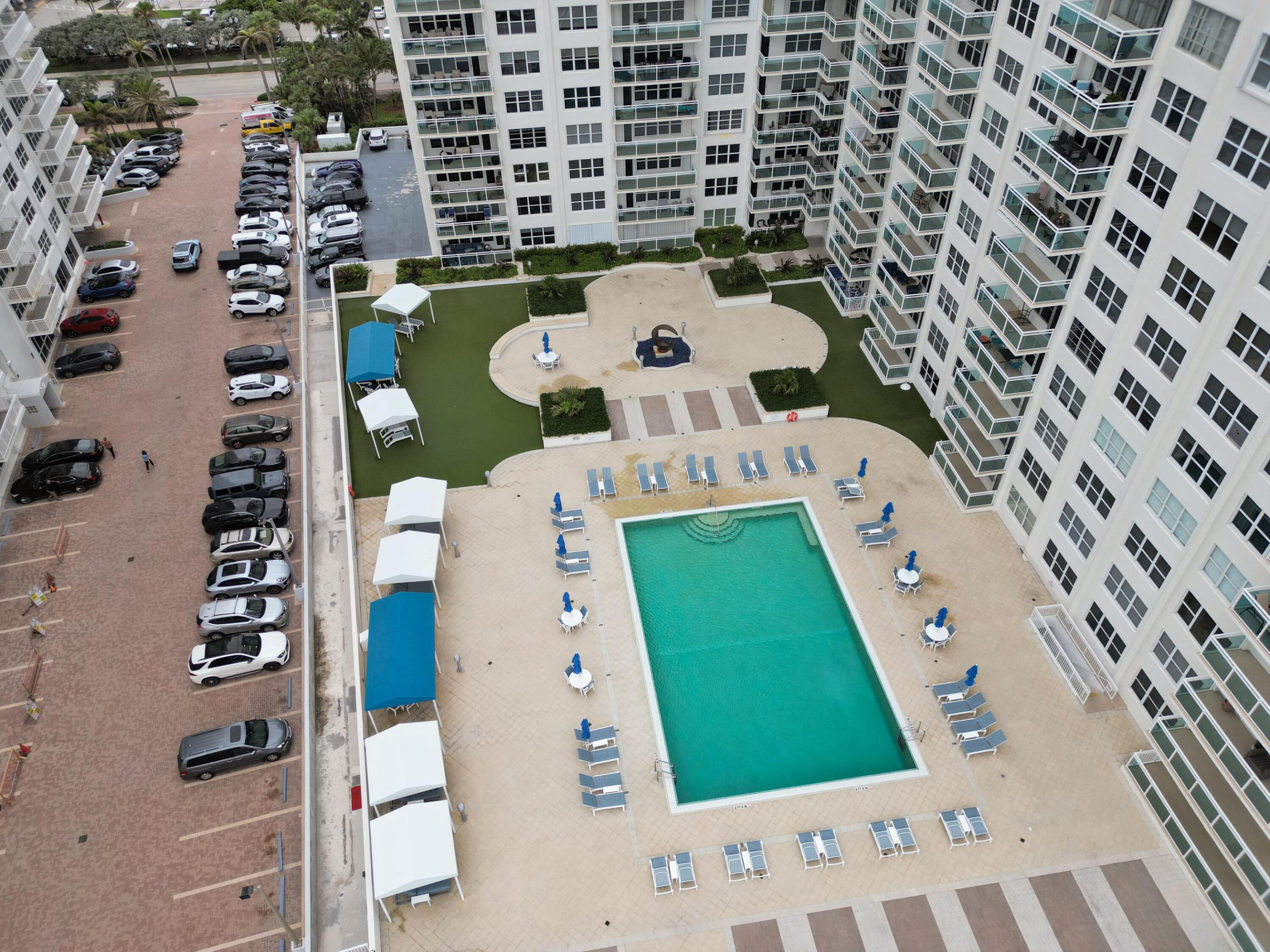 PLAYA DEL MAR CONDO - Residential
