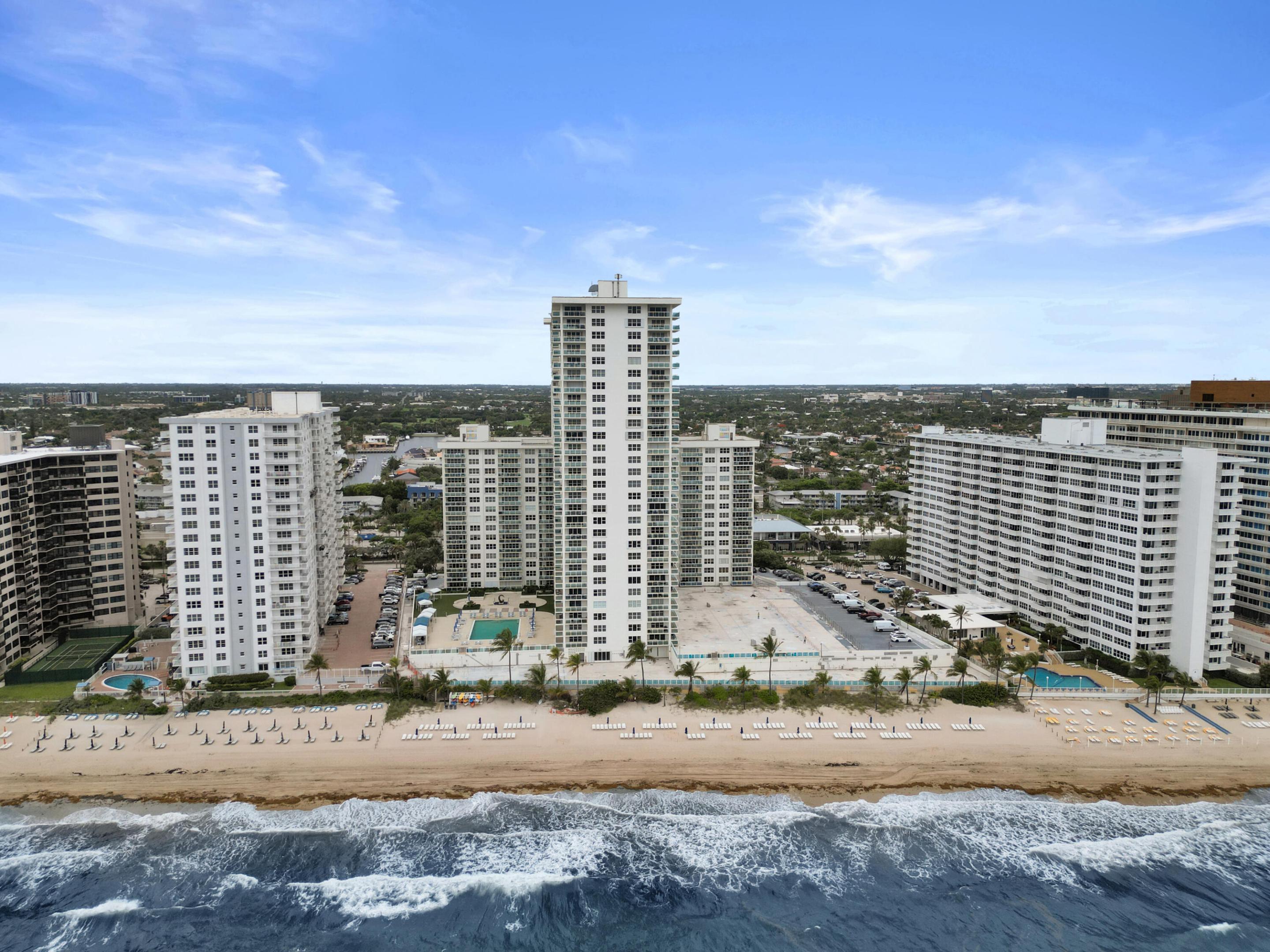 PLAYA DEL MAR CONDO - Residential