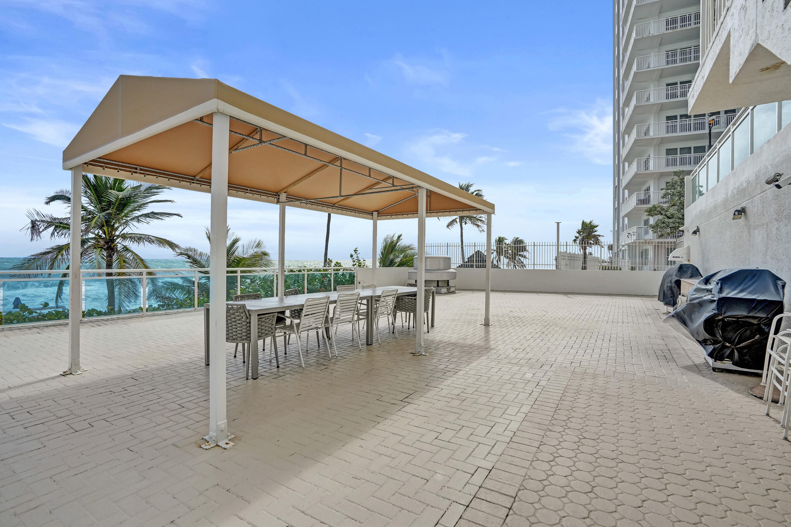 PLAYA DEL MAR CONDO - Residential