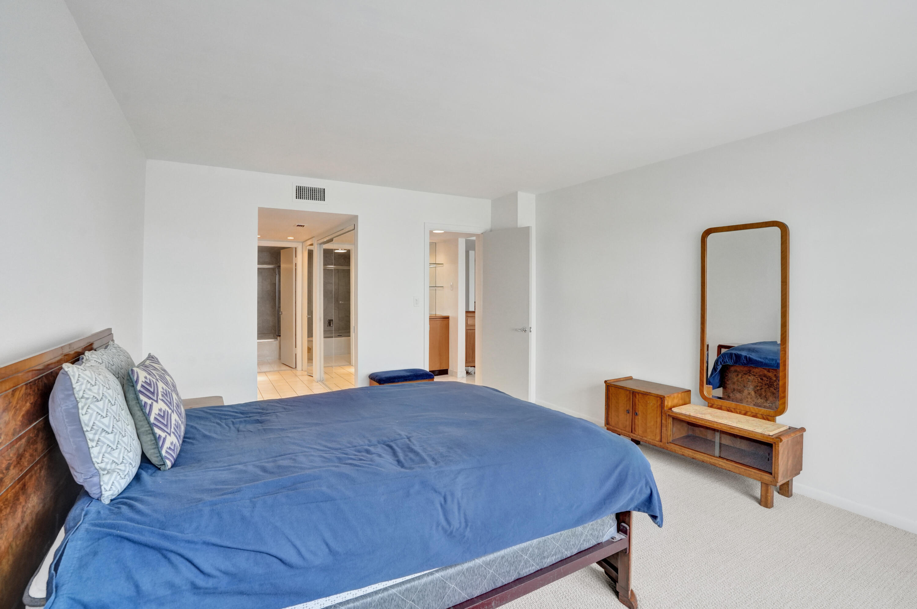 PLAYA DEL MAR CONDO - Residential