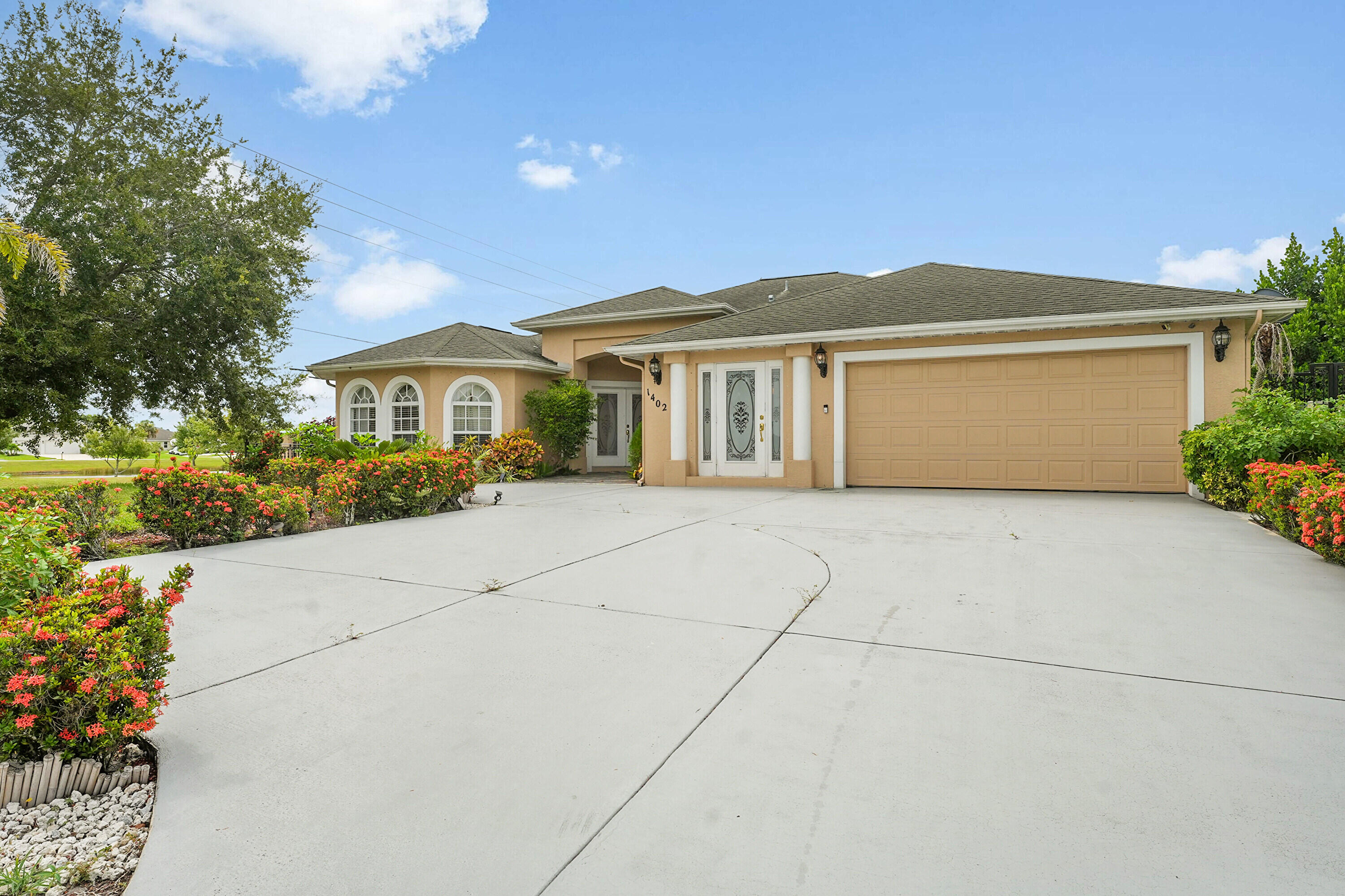 PORT ST LUCIE SECTION 33 - Residential