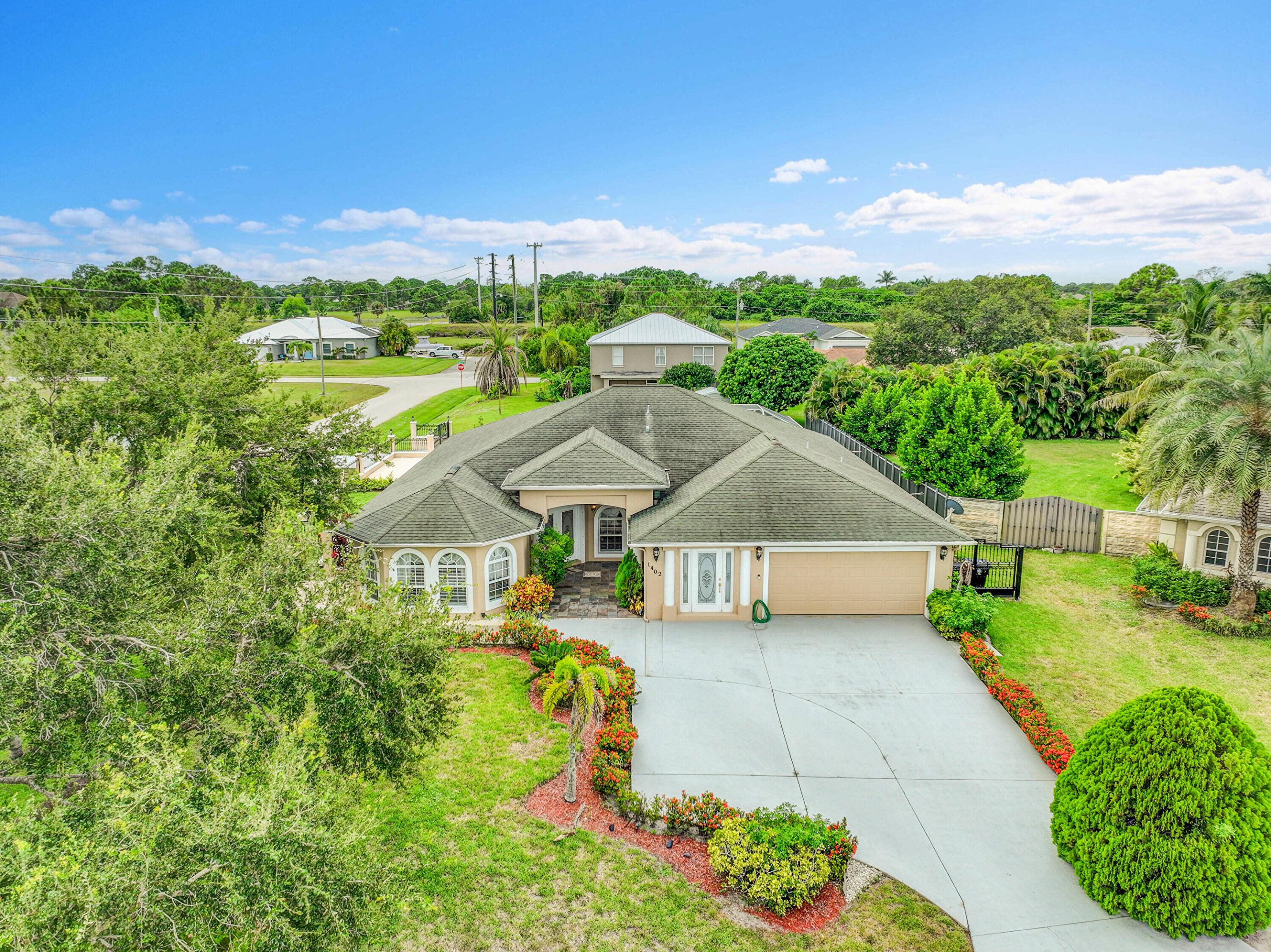 PORT ST LUCIE SECTION 33 - Residential