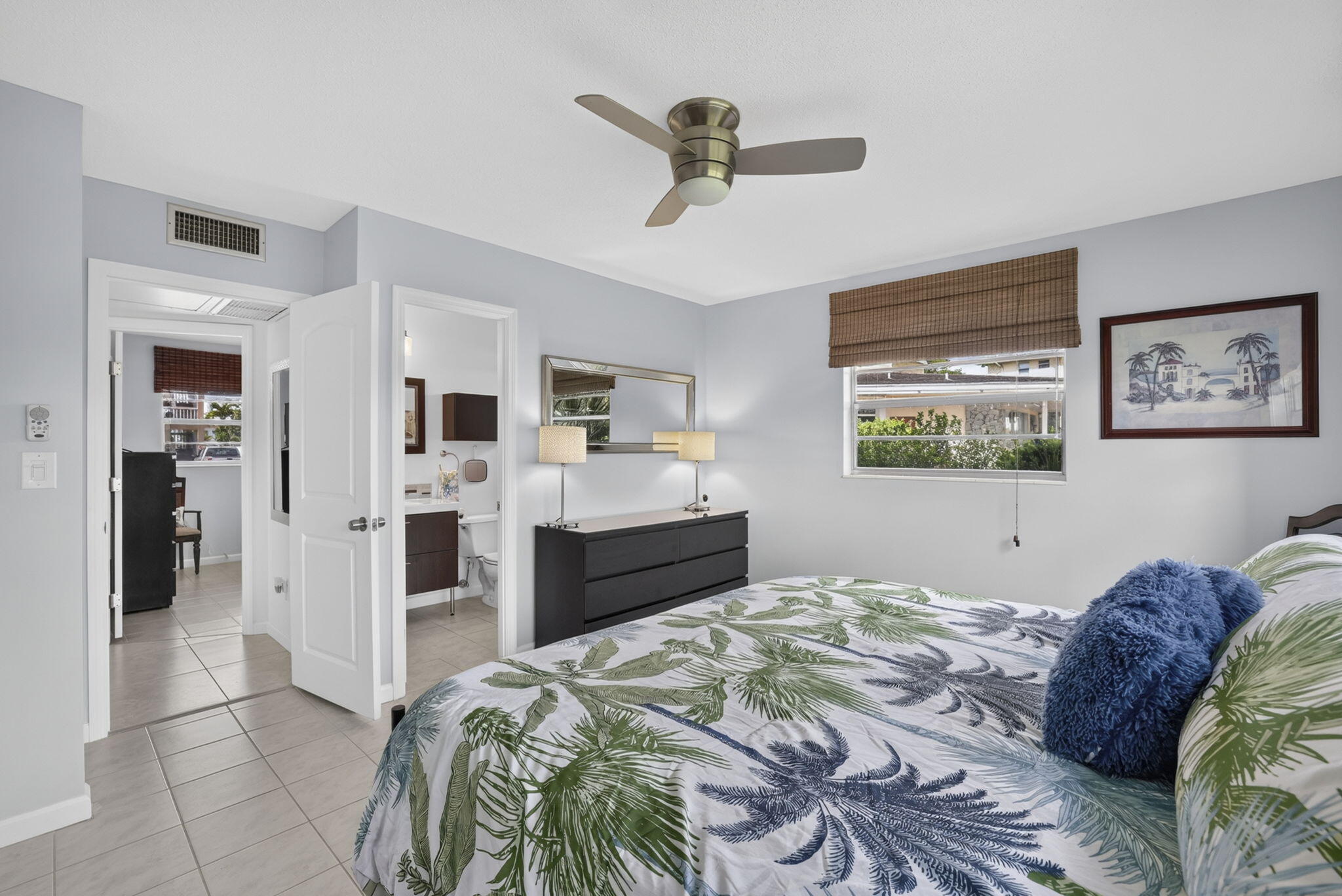 ASHLEY HALL CONDO - Residential