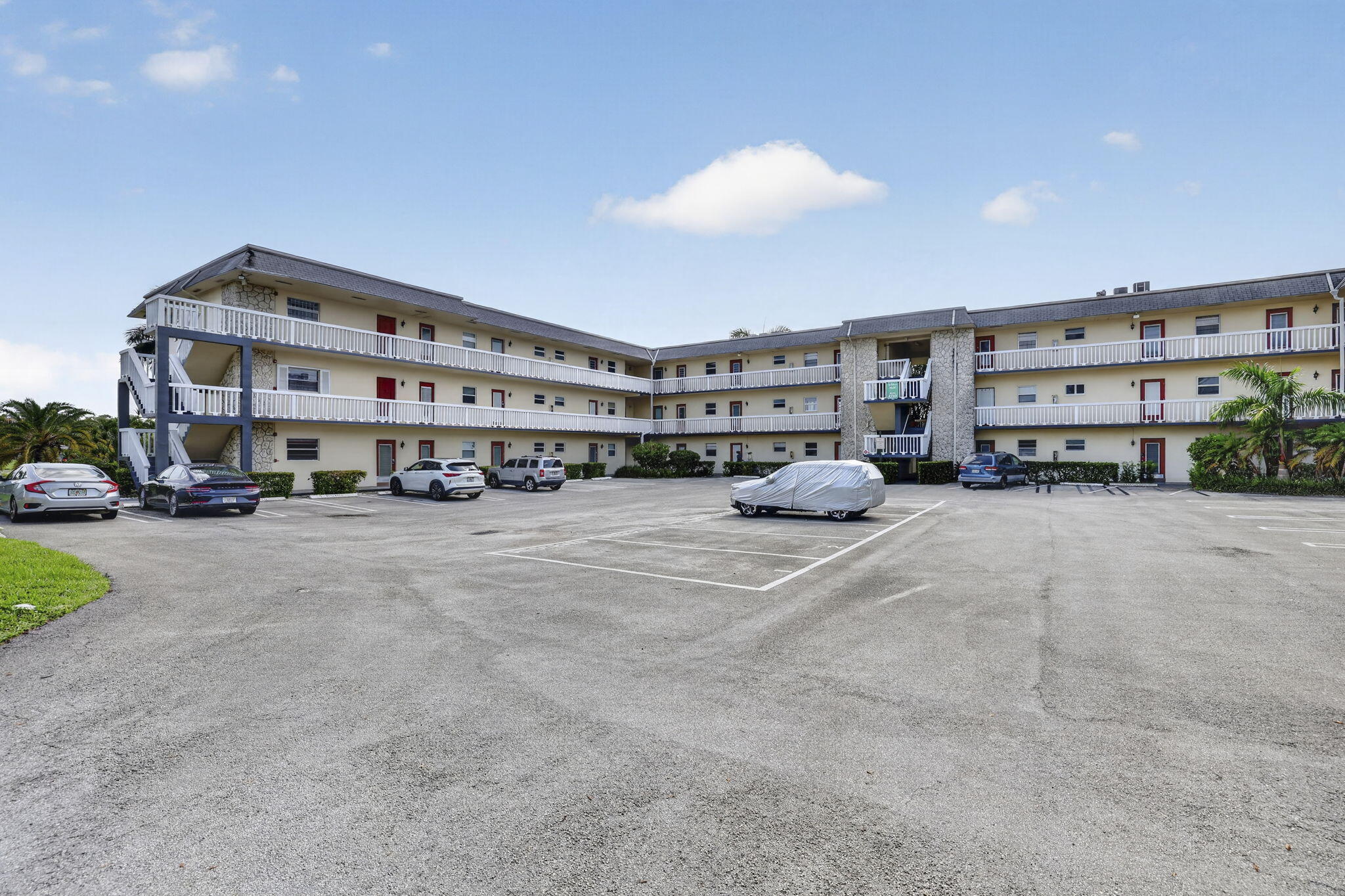 ASHLEY HALL CONDO - Residential