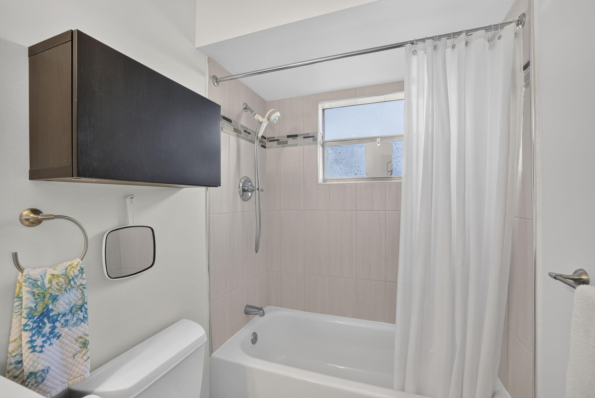 ASHLEY HALL CONDO - Residential