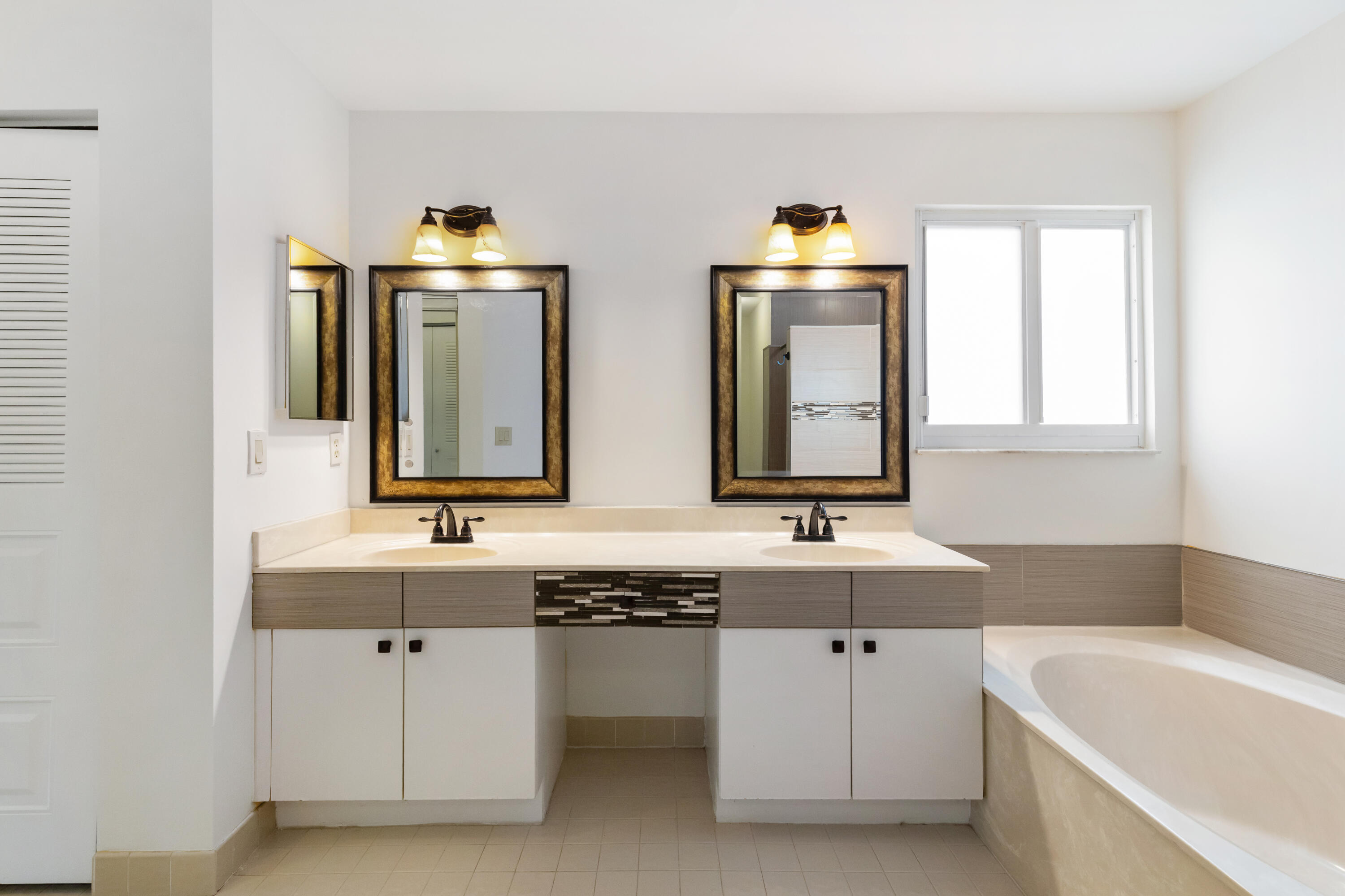 Laguna at Mission Bay - Residential