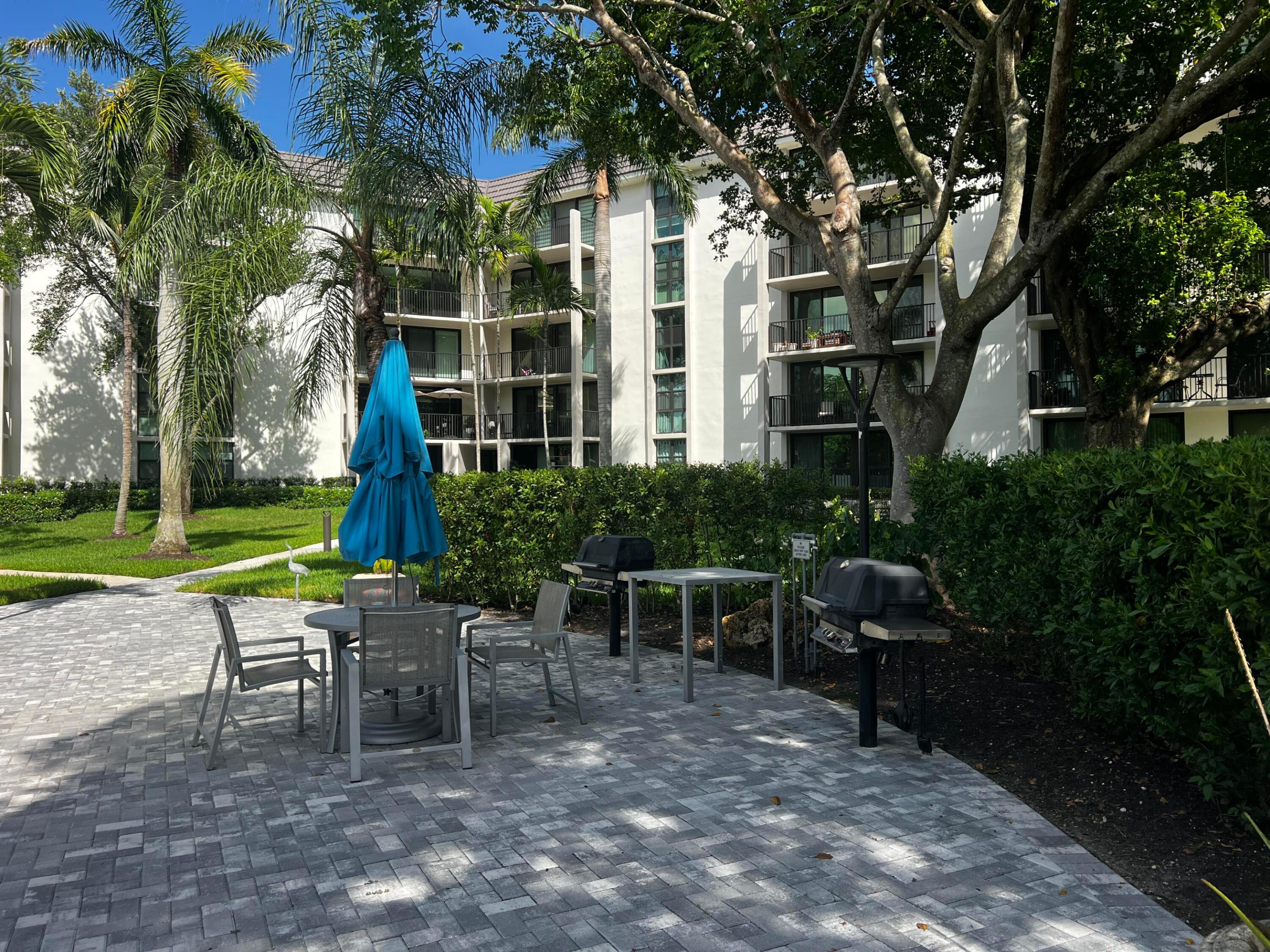 RIVER REACH CONDOMINIUM III - Residential Lease