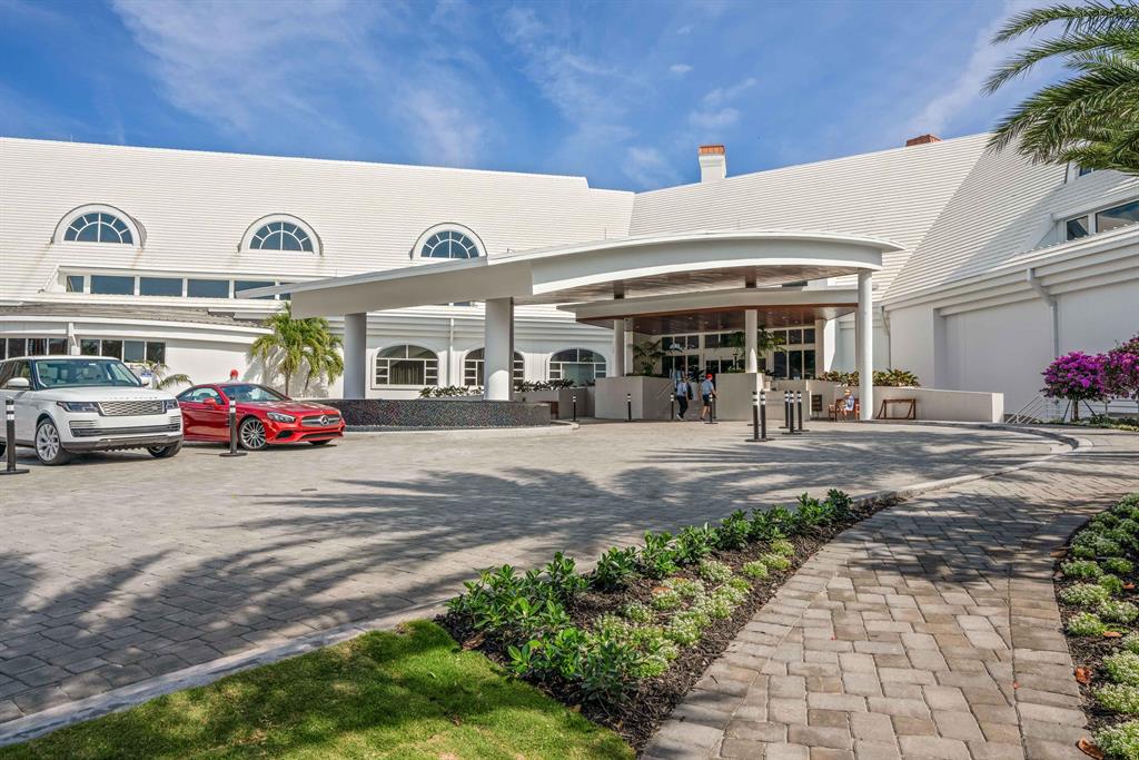 ADMIRALS COVE - Residential