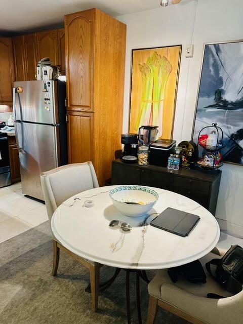 WILTON SHORES EAST CONDO - Residential