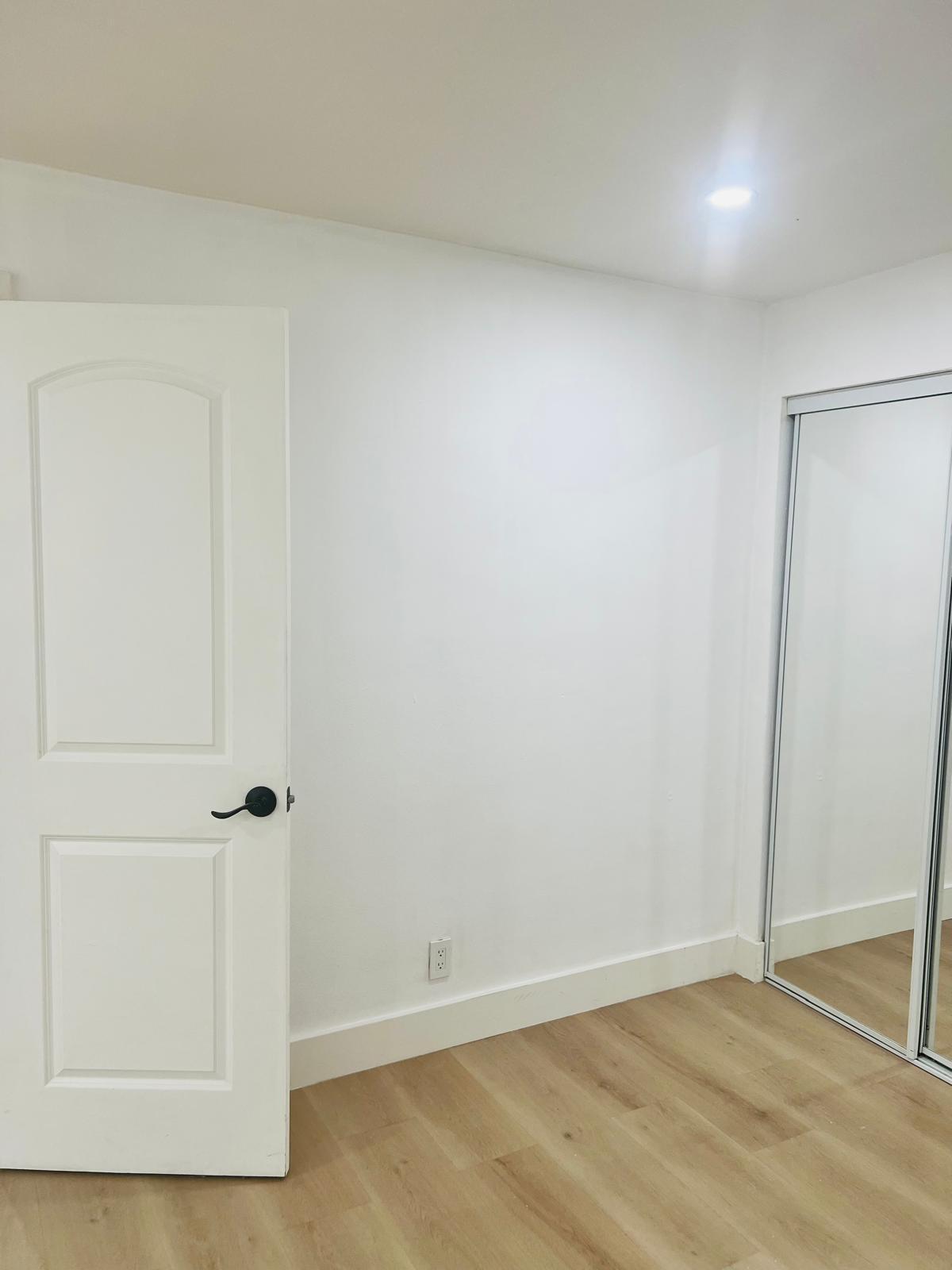 BARRINGTON ESTATES - Residential Lease