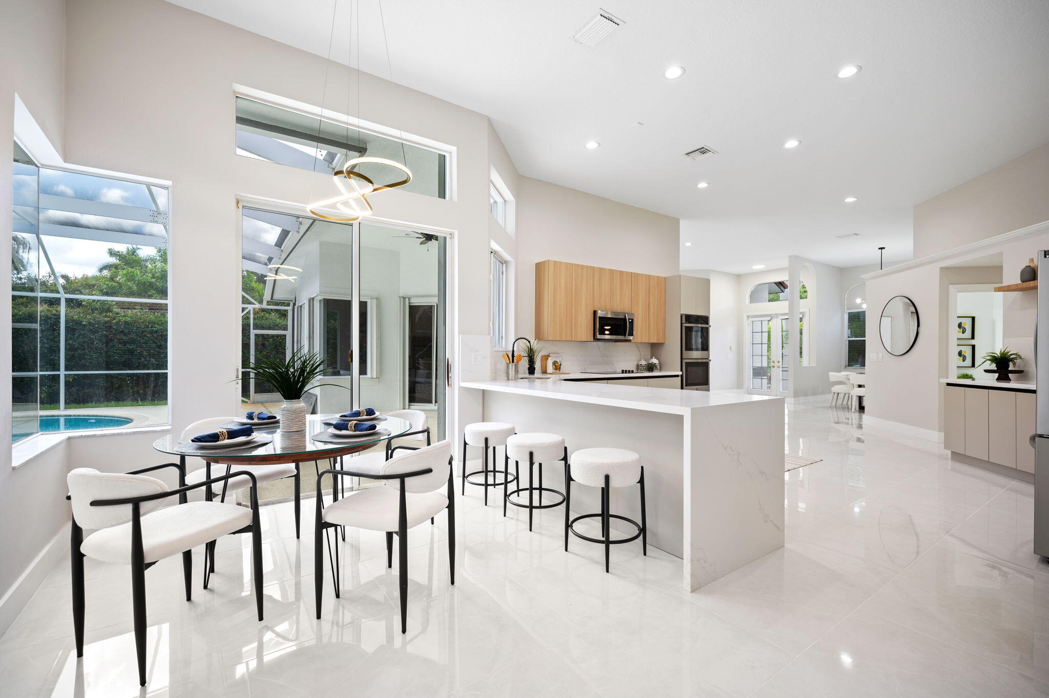 MEADOW RUN - Residential