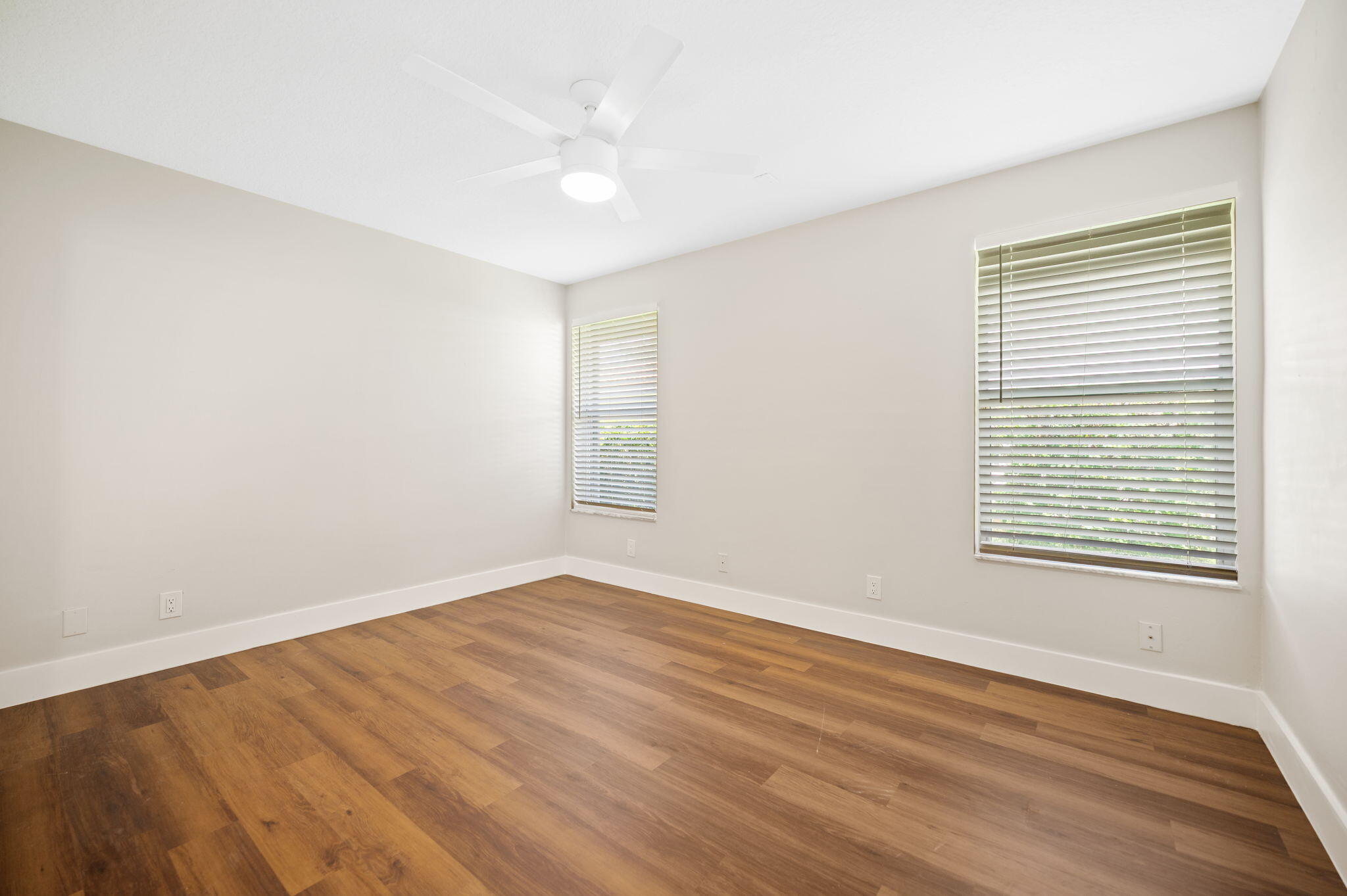 MEADOW RUN - Residential