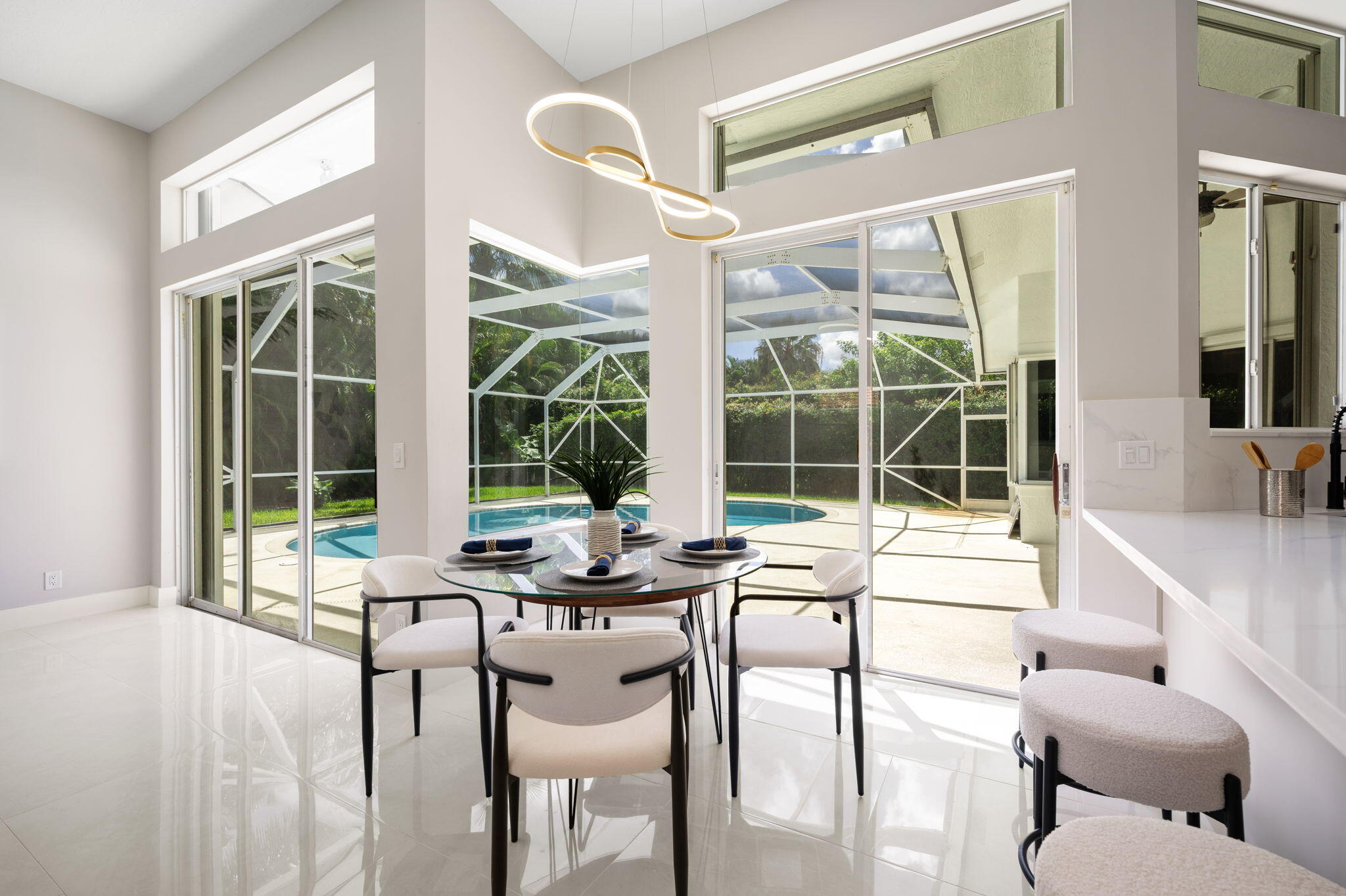 MEADOW RUN - Residential