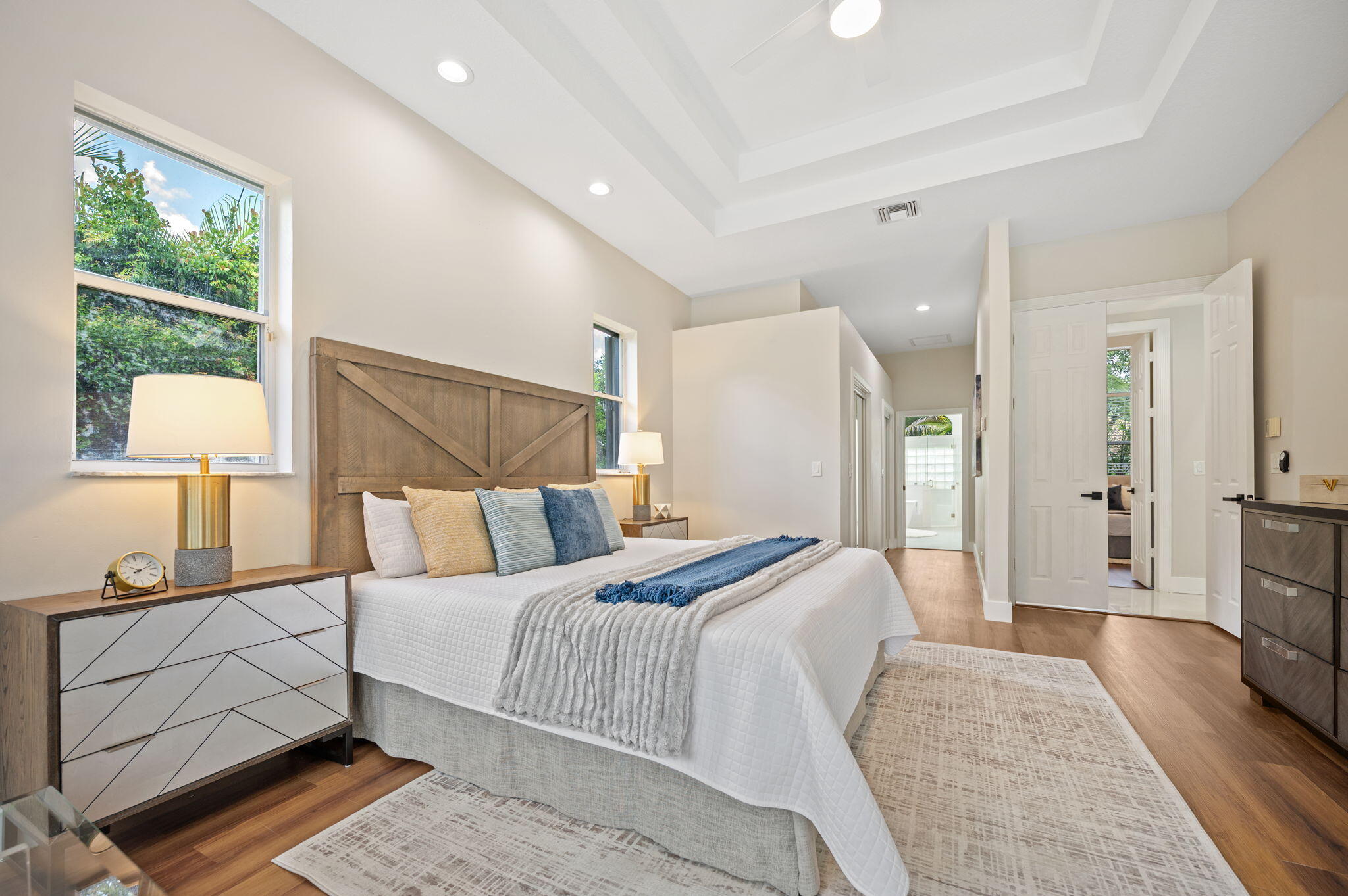 MEADOW RUN - Residential