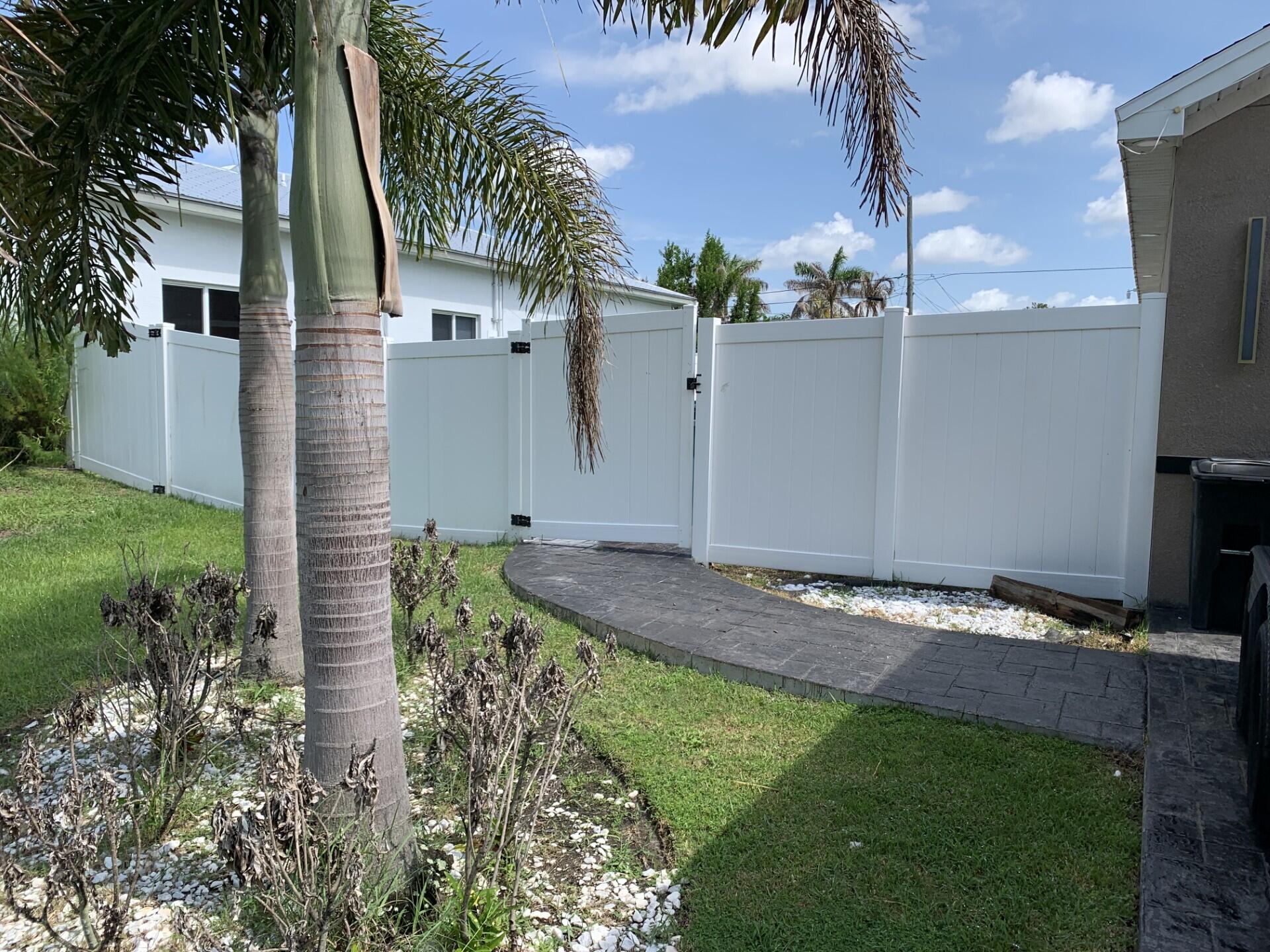 PORT ST LUCIE SECTION 18 - Residential
