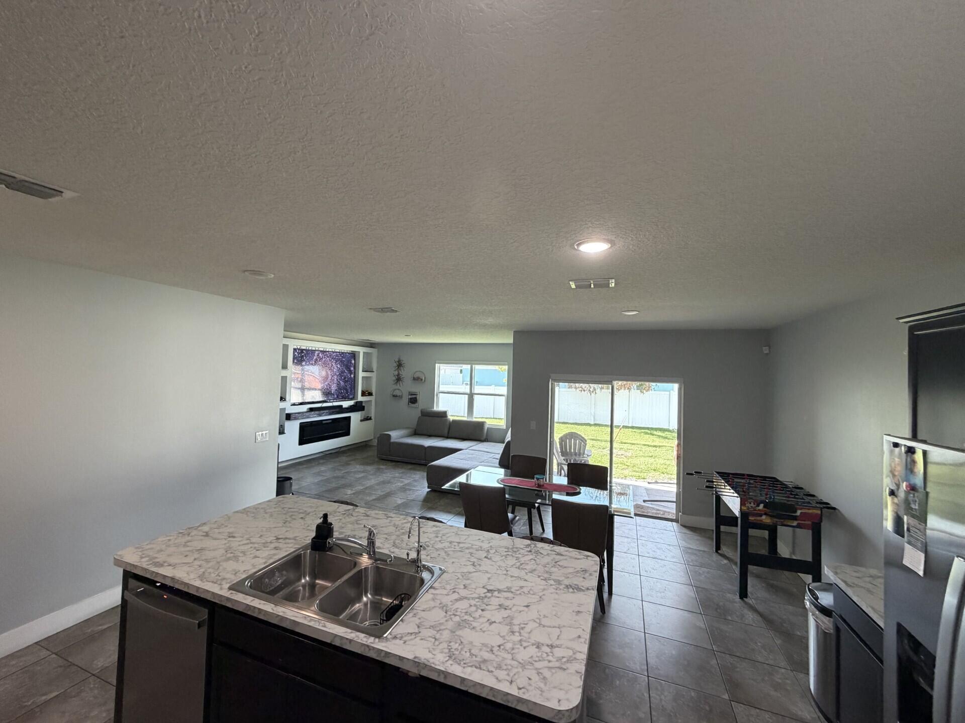 PORT ST LUCIE SECTION 18 - Residential