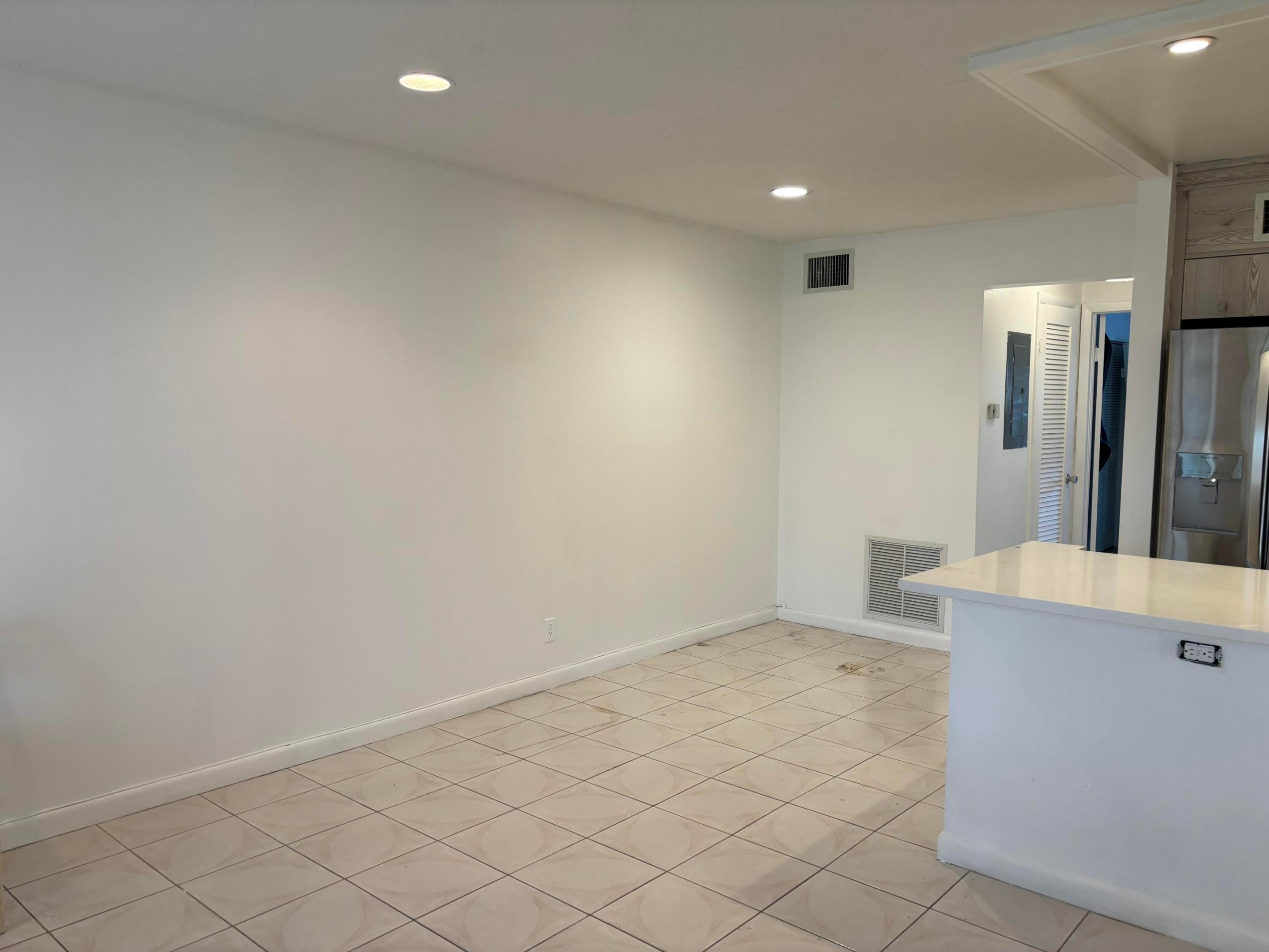 COVENTRY CONDO - Residential Lease