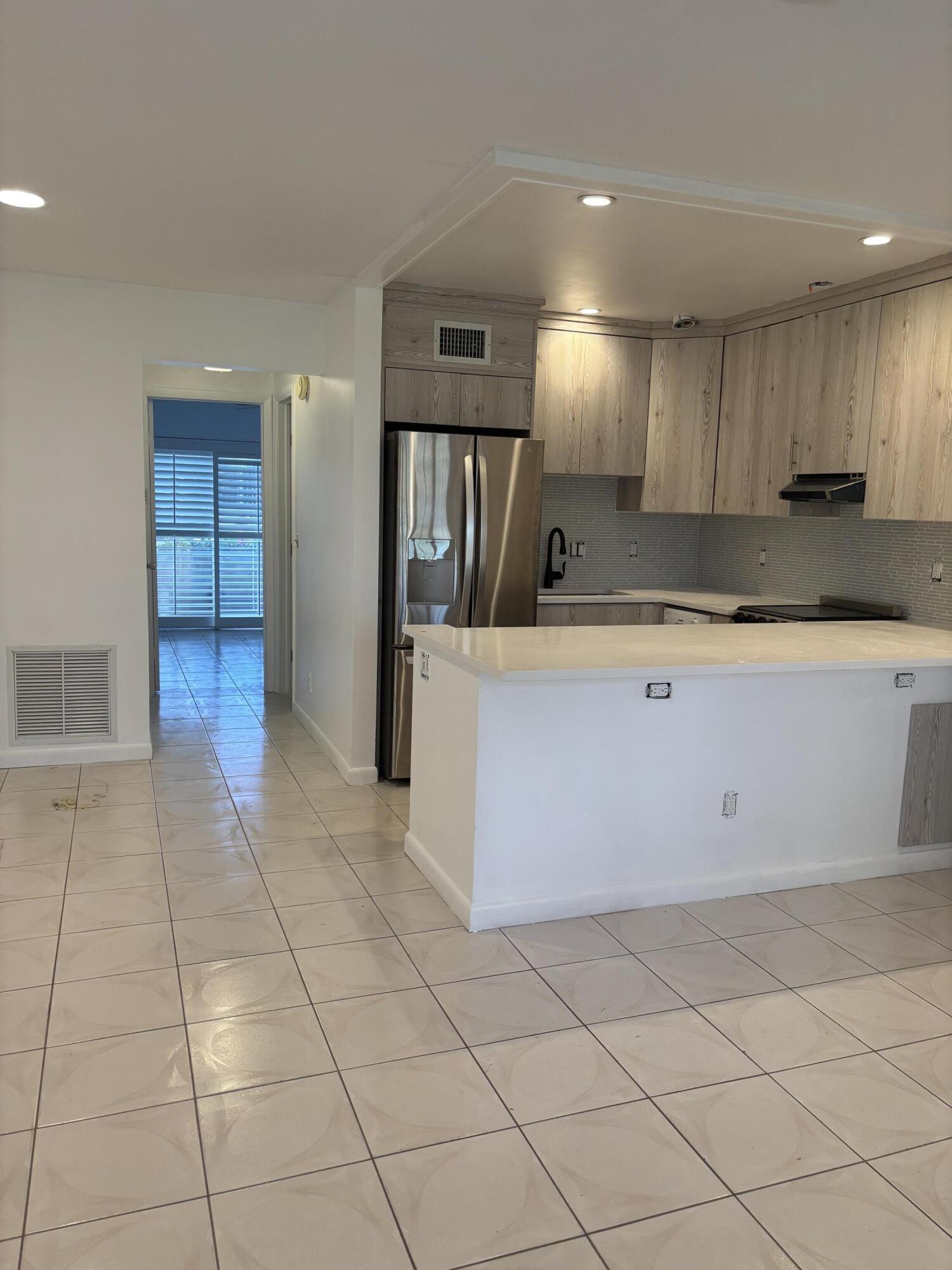 COVENTRY CONDO - Residential Lease