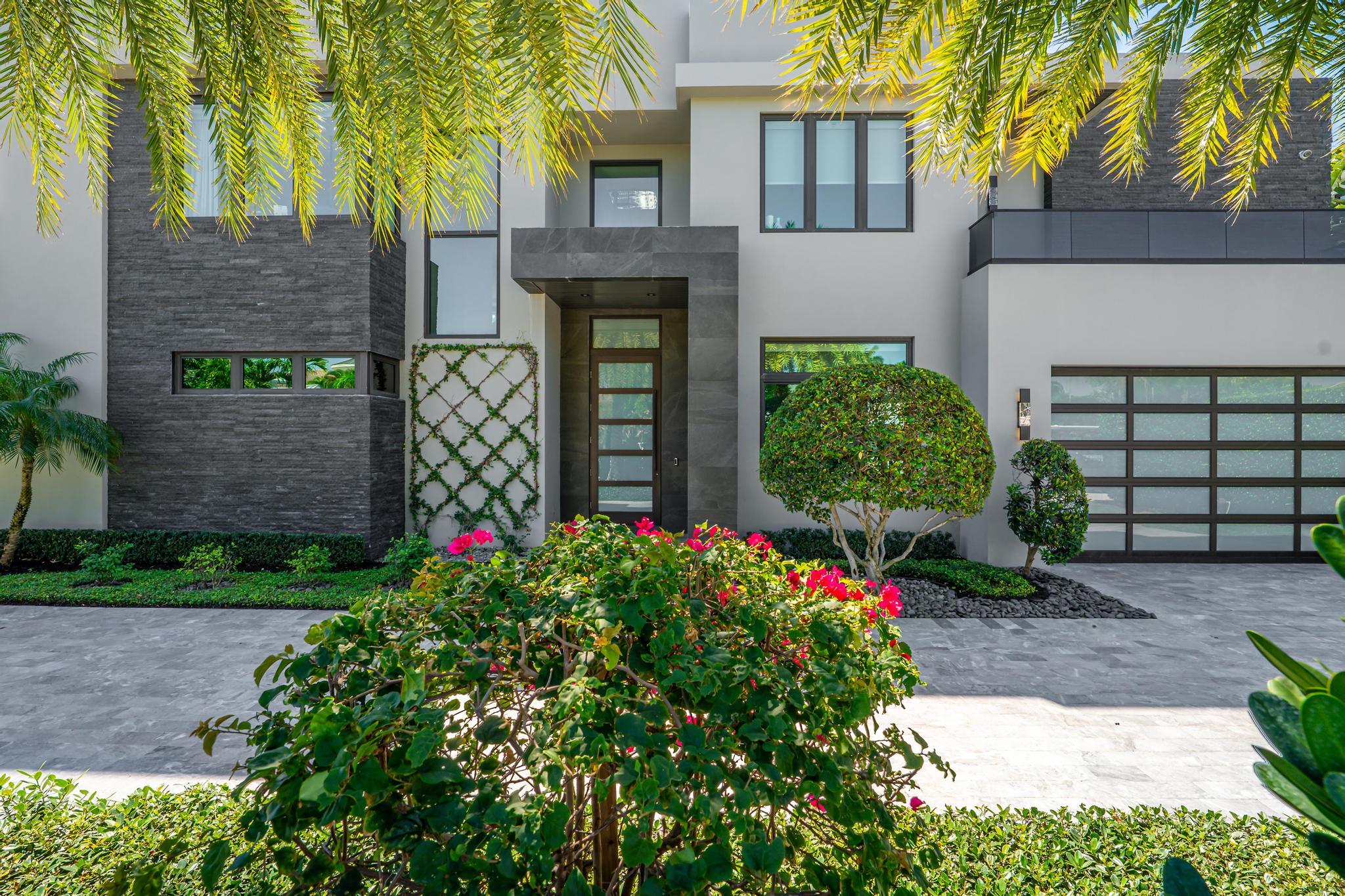 LEFT BANK ESTATES - Residential