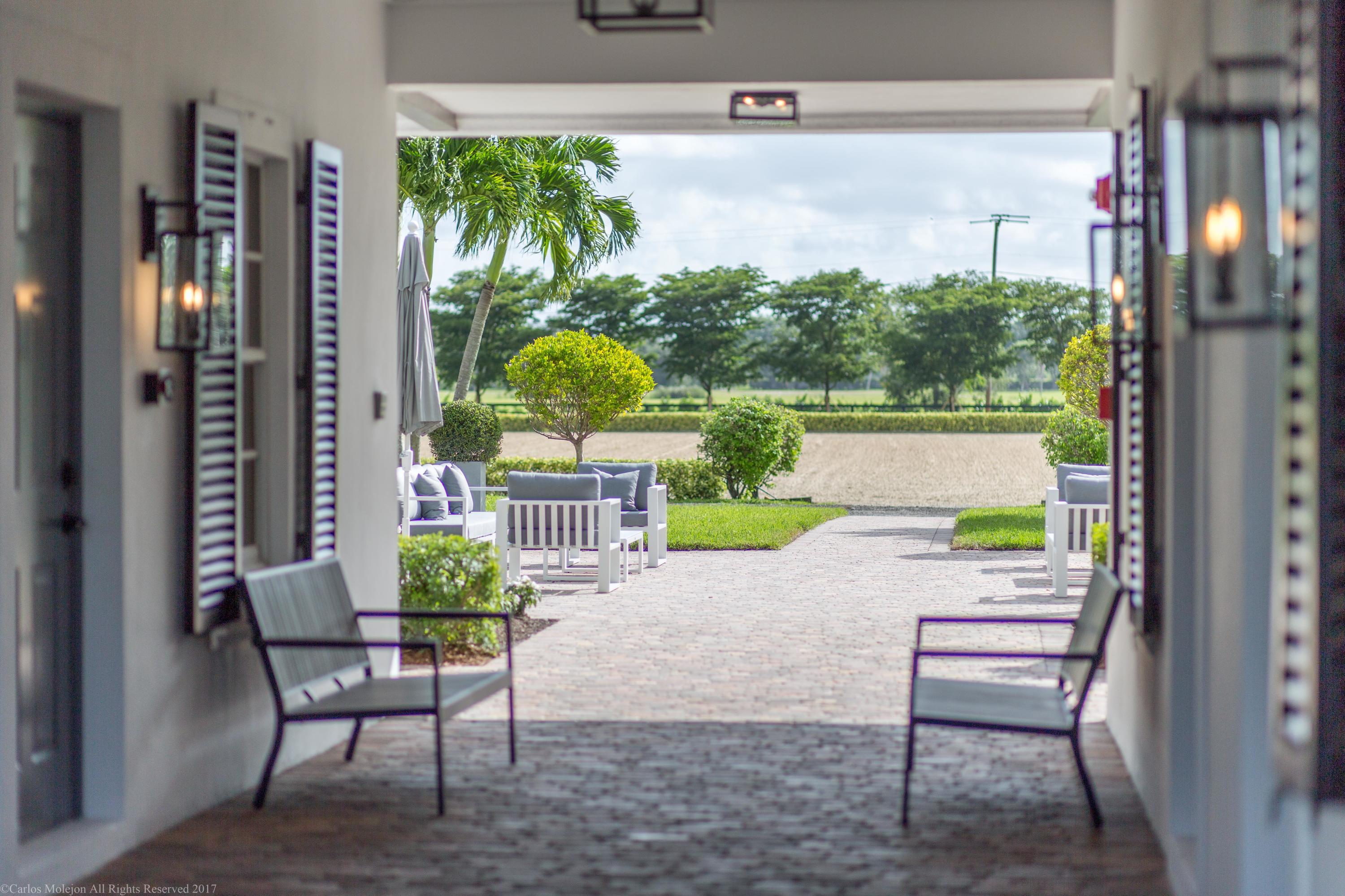 PALM BEACH POINT EAST - Residential