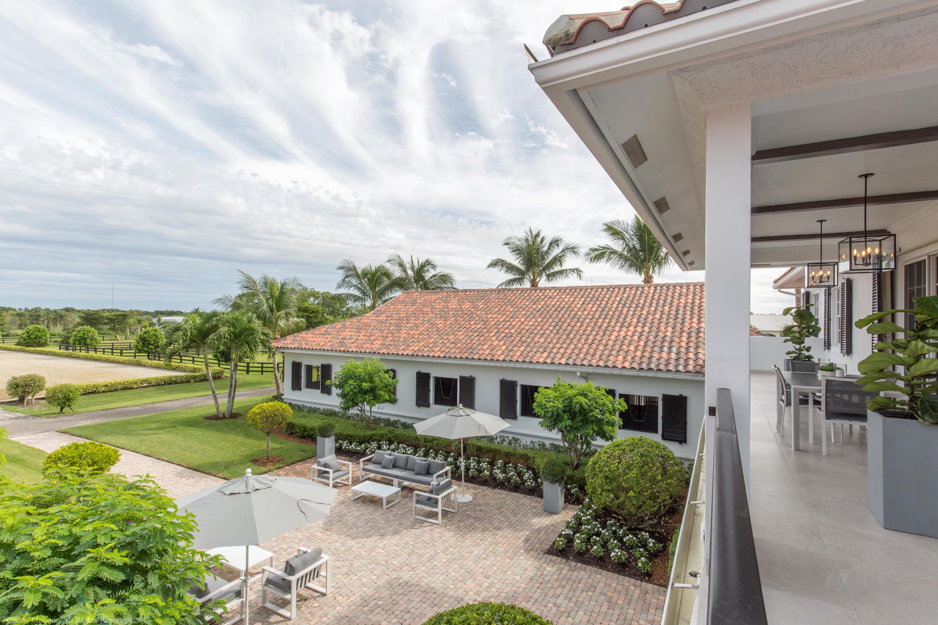 PALM BEACH POINT EAST - Residential