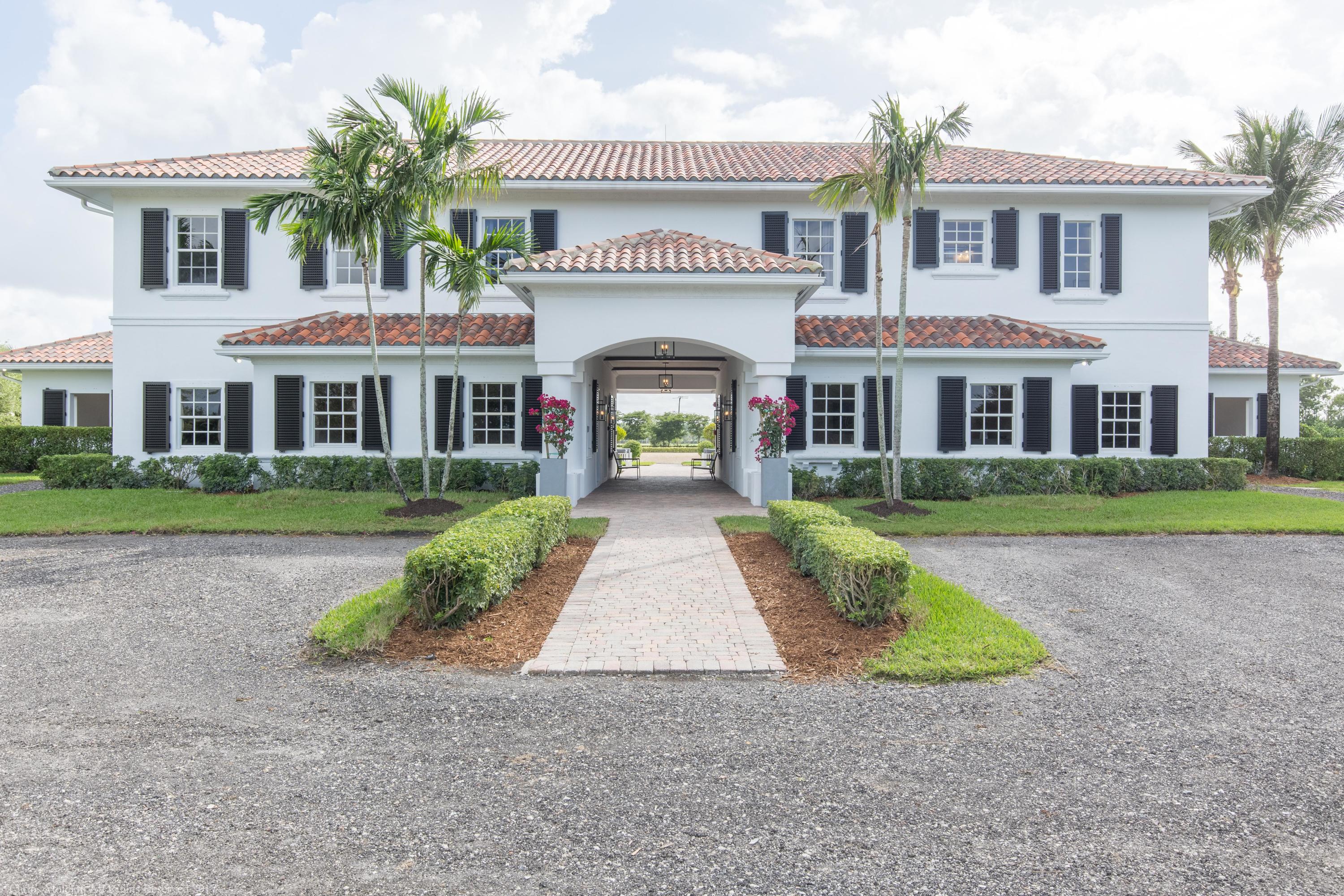 PALM BEACH POINT EAST - Residential