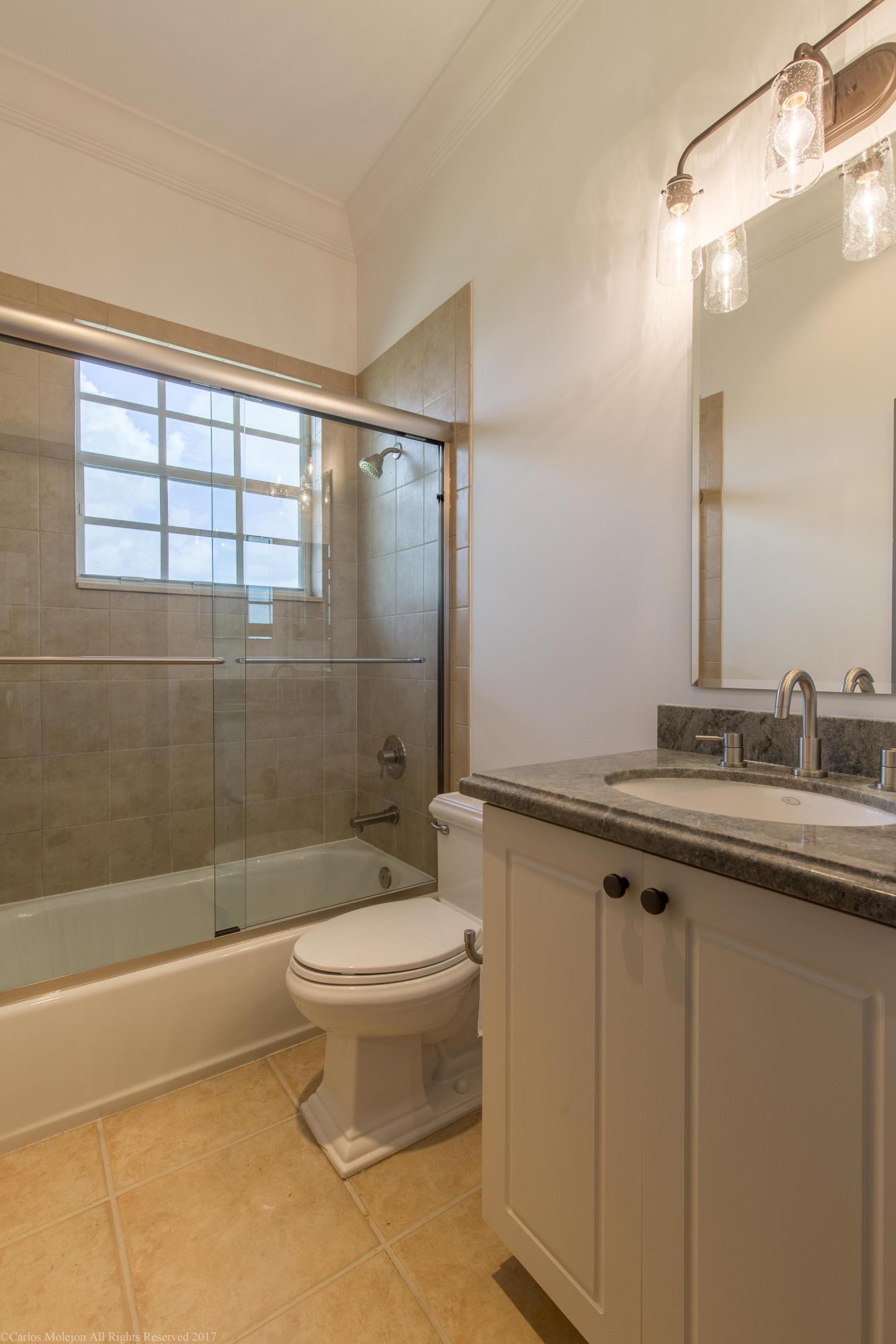 PALM BEACH POINT EAST - Residential